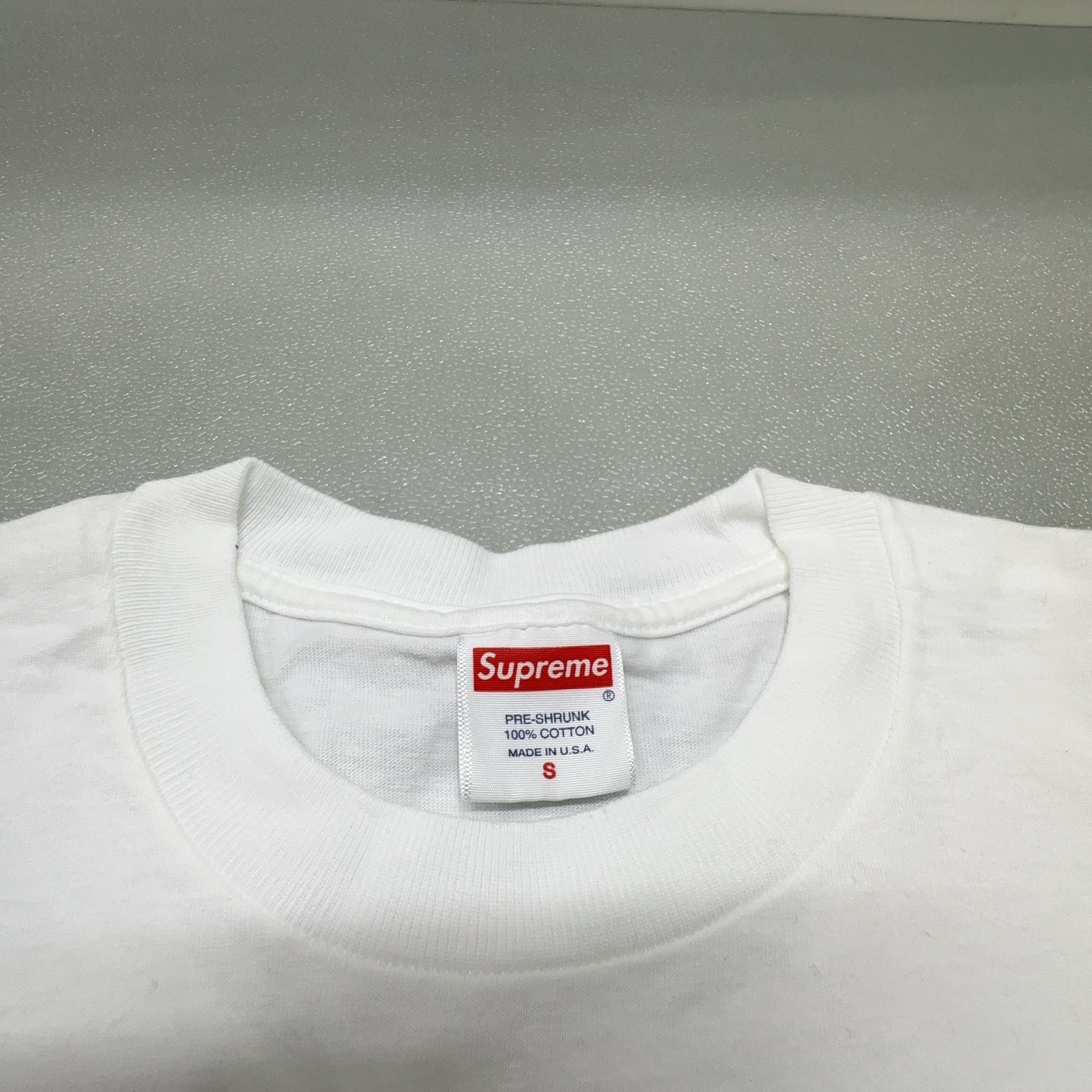 Supreme Supreme Berlin Box Logo T-Shirt Size S Size US S / EU 44-46 / 1 - 3 Thumbnail