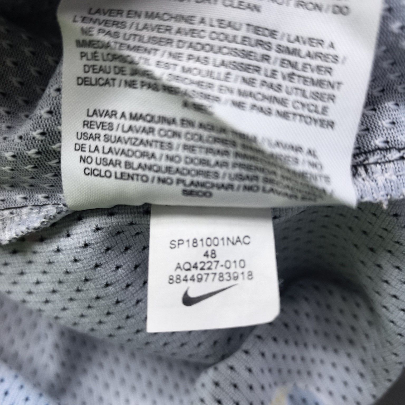 Supreme Supreme x Nike x NBA Teams Jersey Size M Size US M / EU 48-50 / 2 - 6 Thumbnail
