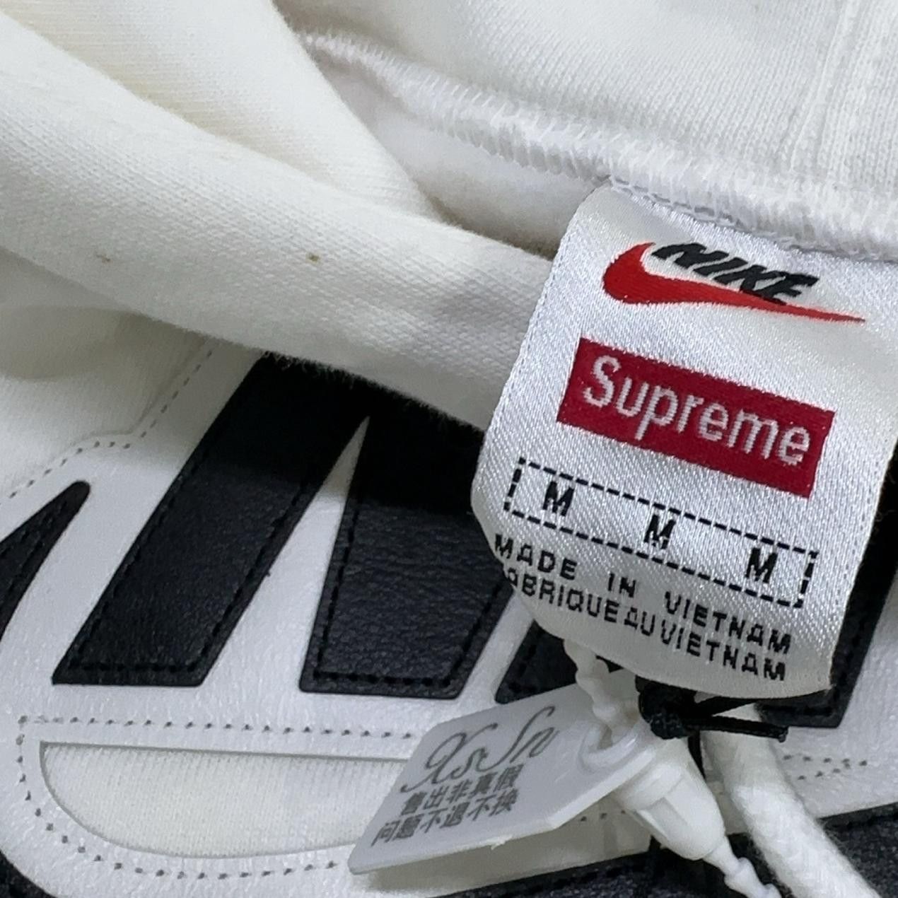Supreme Supreme x Nike Leather Logo Hoodie Size M Size US M / EU 48-50 / 2 - 7 Thumbnail