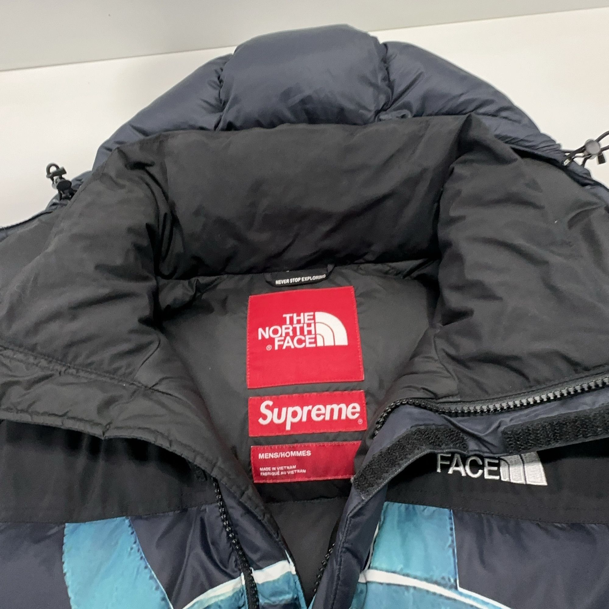Supreme × The North Face Supreme x The North Face Statue of Liberty Baltoro Size S Size US S / EU 44-46 / 1 - 6 Thumbnail