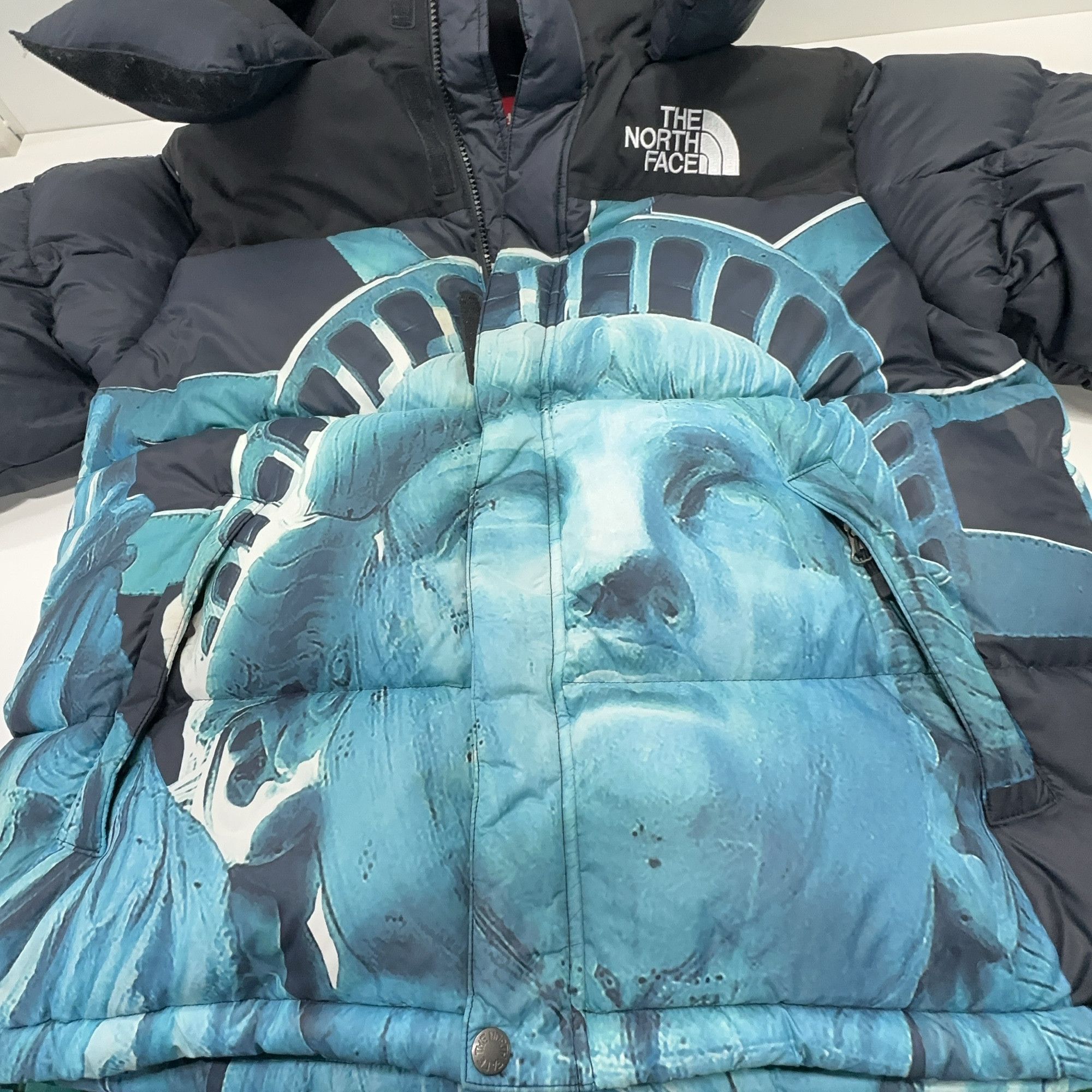 Supreme × The North Face Supreme x The North Face Statue of Liberty Baltoro Size S Size US S / EU 44-46 / 1 - 10 Thumbnail