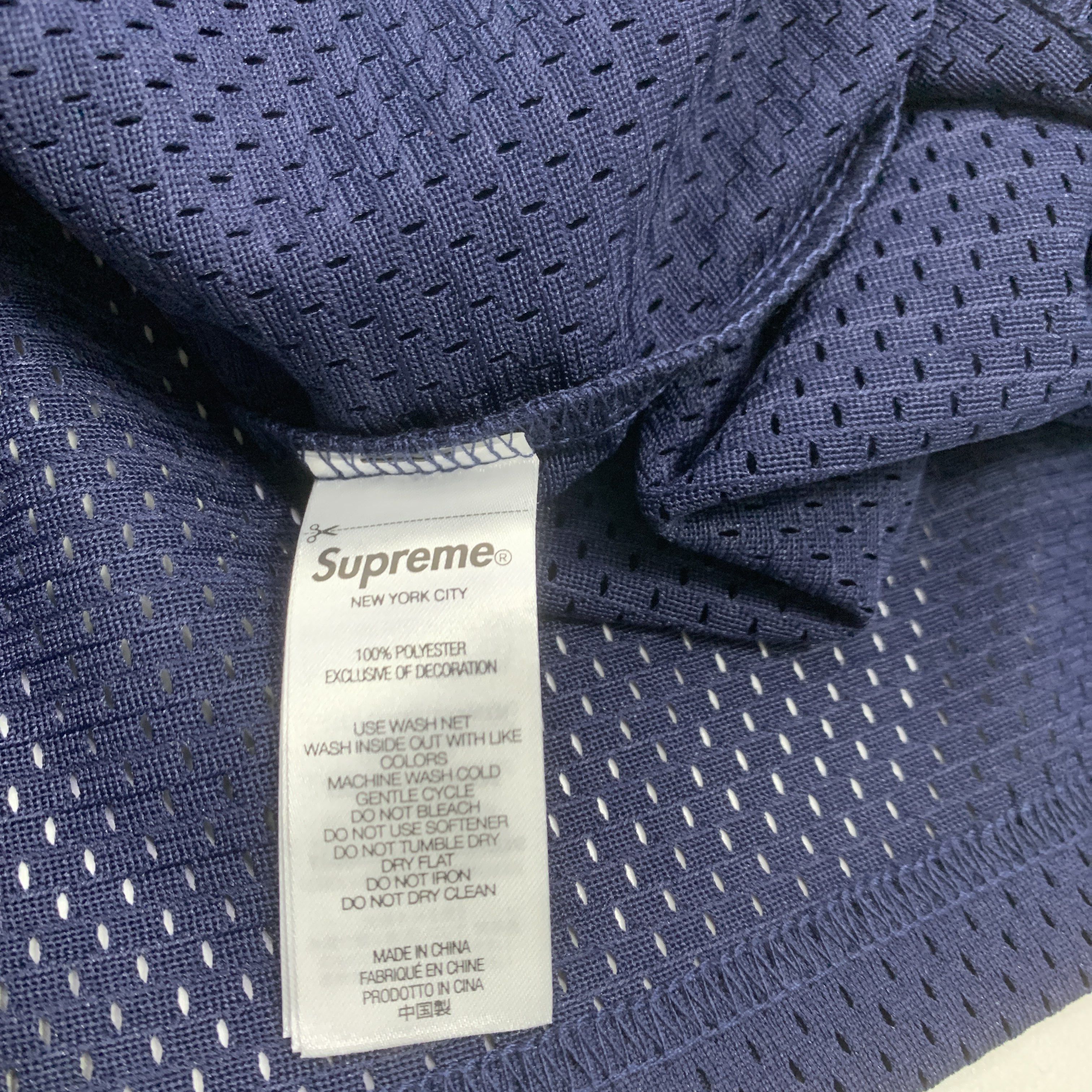 Supreme Supreme Sequin Football Jersey Size L Size US L / EU 52-54 / 3 - 3 Thumbnail