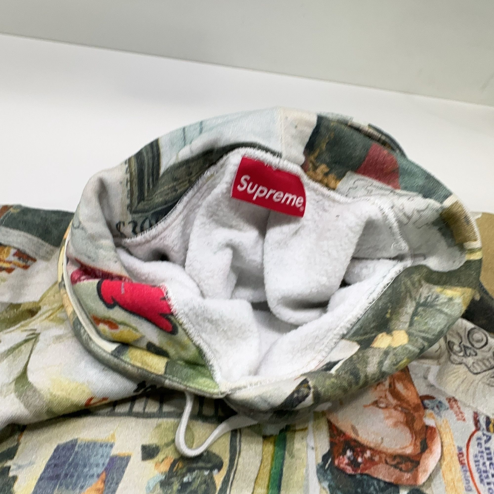 Supreme Supreme SS21 Newspaper Print Hoodie Size L Size US L / EU 52-54 / 3 - 8 Thumbnail