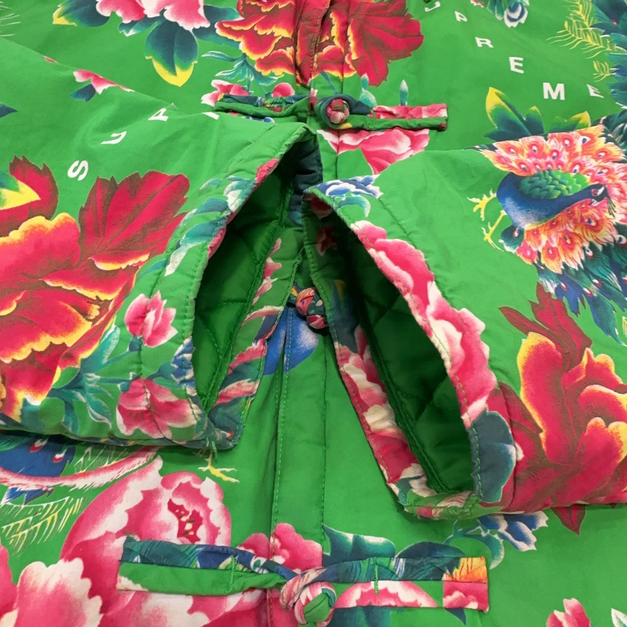 Supreme Supreme Peacock Floral Print Jacket Size L Size US L / EU 52-54 / 3 - 8 Thumbnail