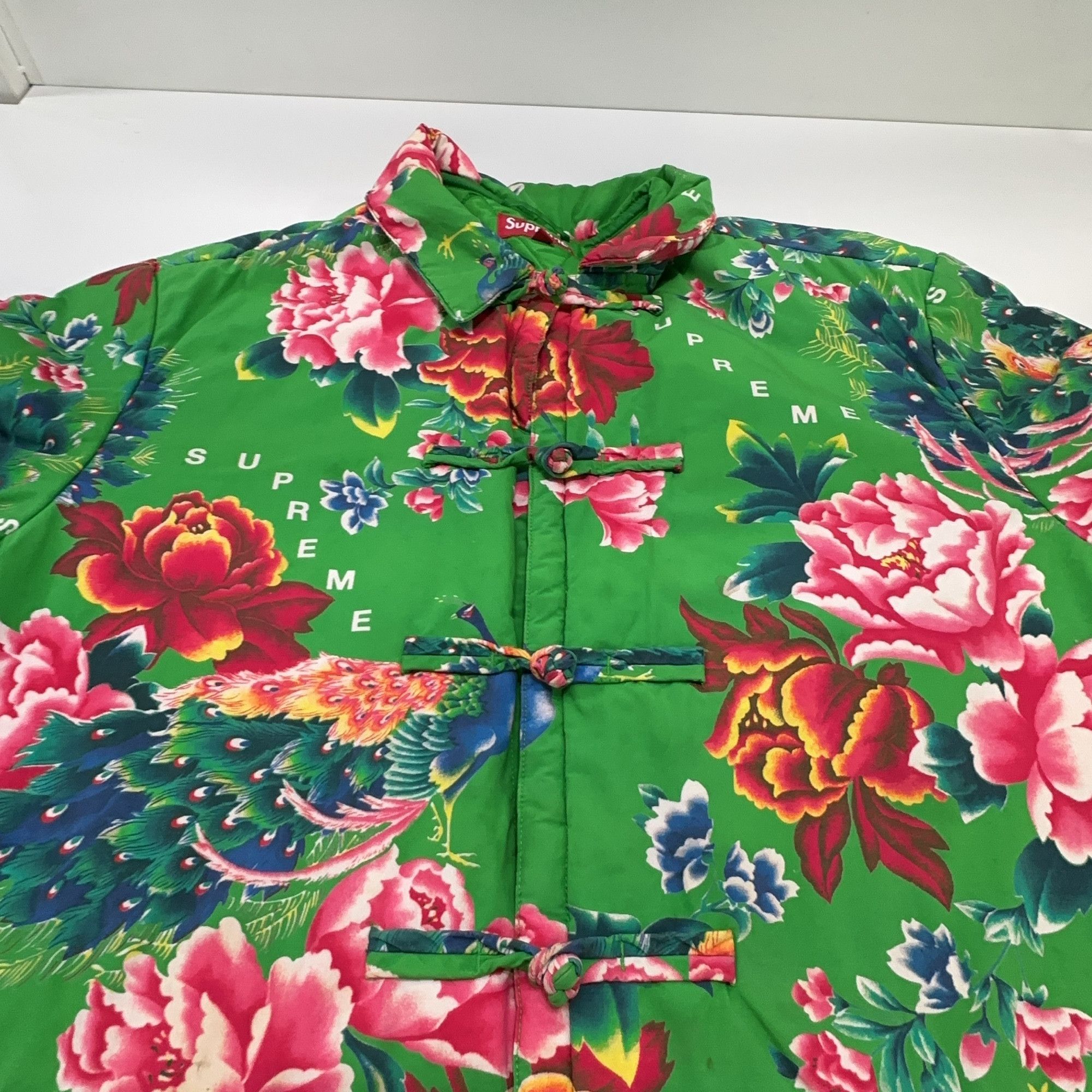 Supreme Supreme Peacock Floral Print Jacket Size L Size US L / EU 52-54 / 3 - 7 Thumbnail