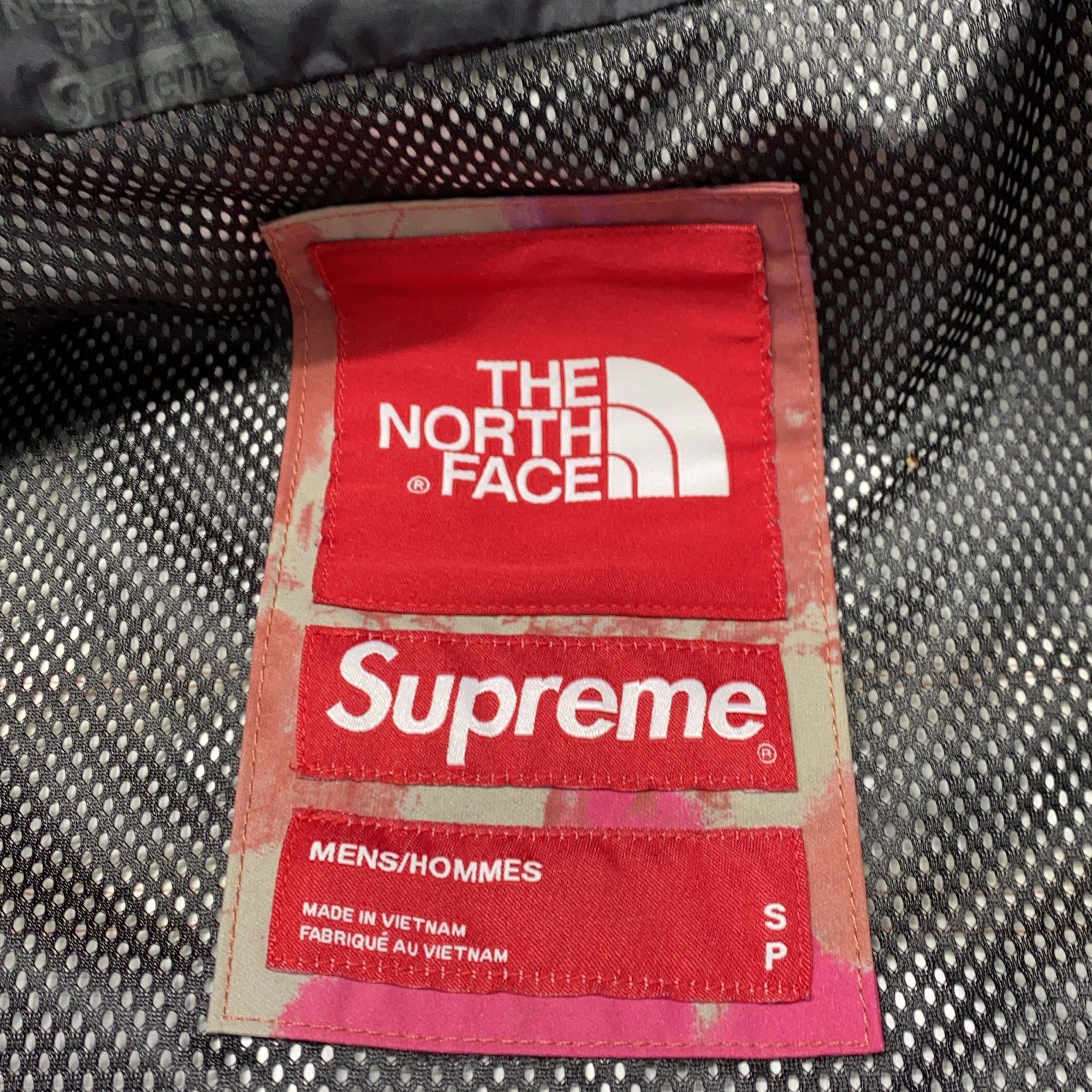 Supreme Supreme x The North Face Cargo Jacket Size S Size US S / EU 44-46 / 1 - 3 Thumbnail