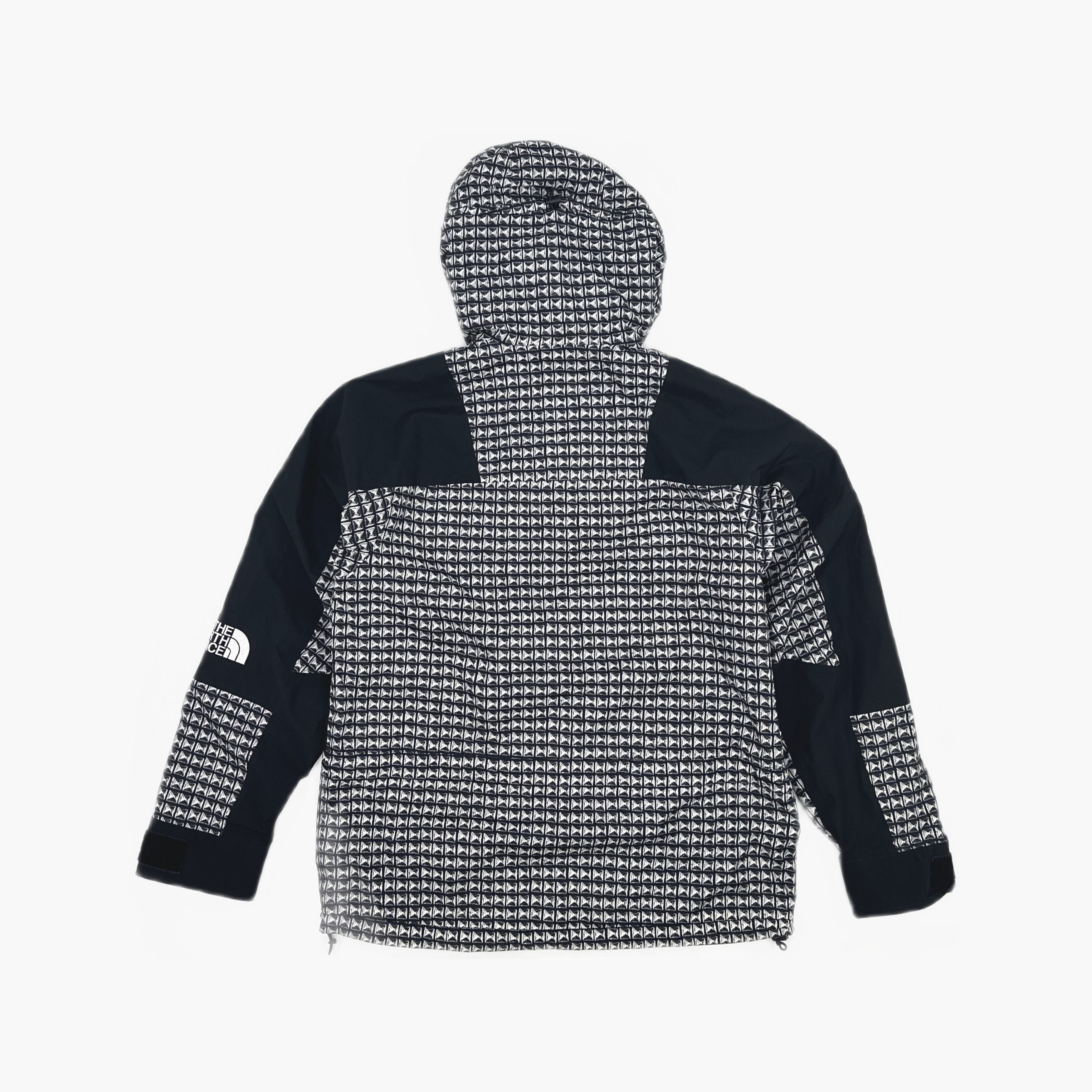 Supreme Supreme x The North Face Studded Mountain Light Jacket S Size US S / EU 44-46 / 1 - 2 Thumbnail