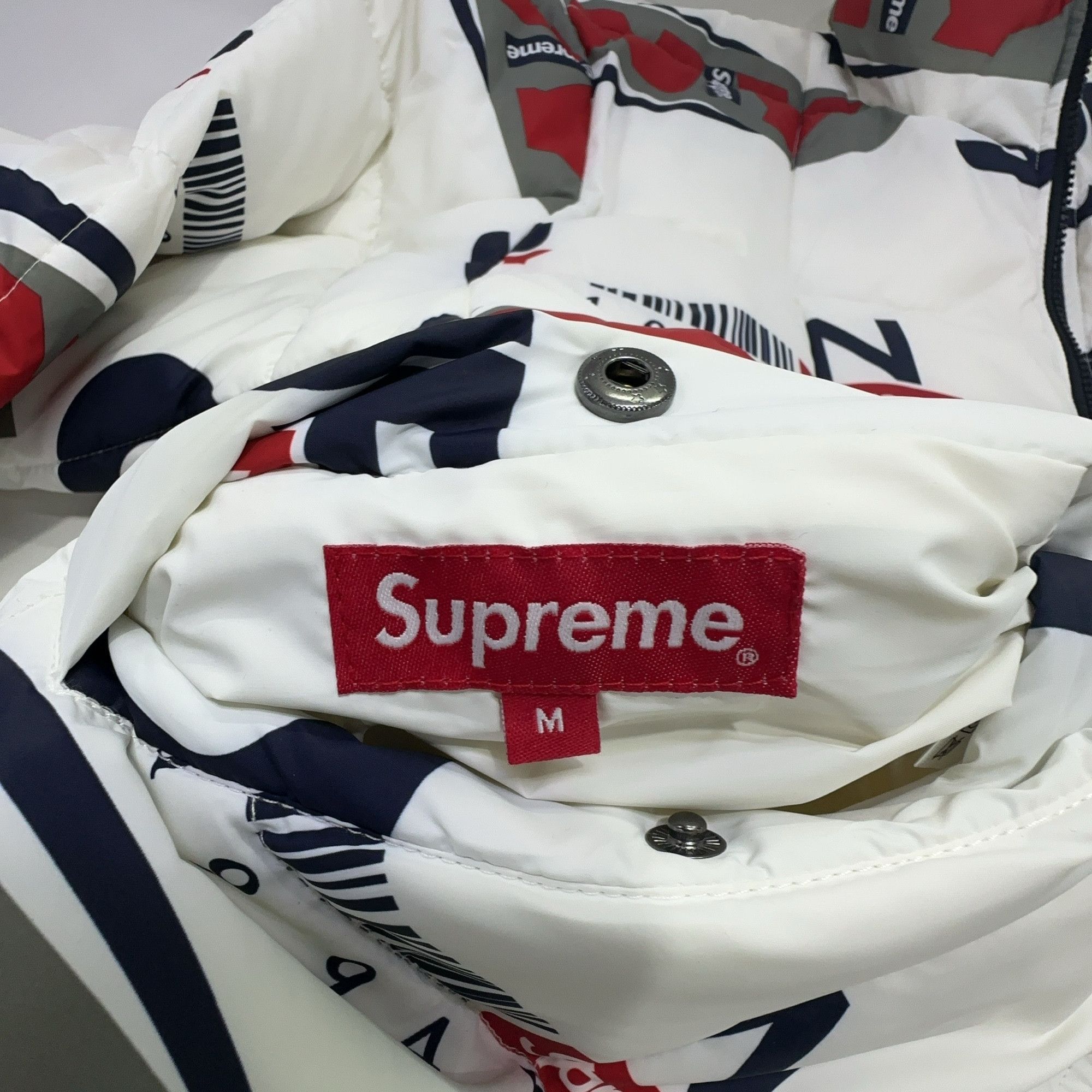 Supreme Supreme FW18 NY Reversible Puffy Jacket Size M Size US M / EU 48-50 / 2 - 5 Thumbnail