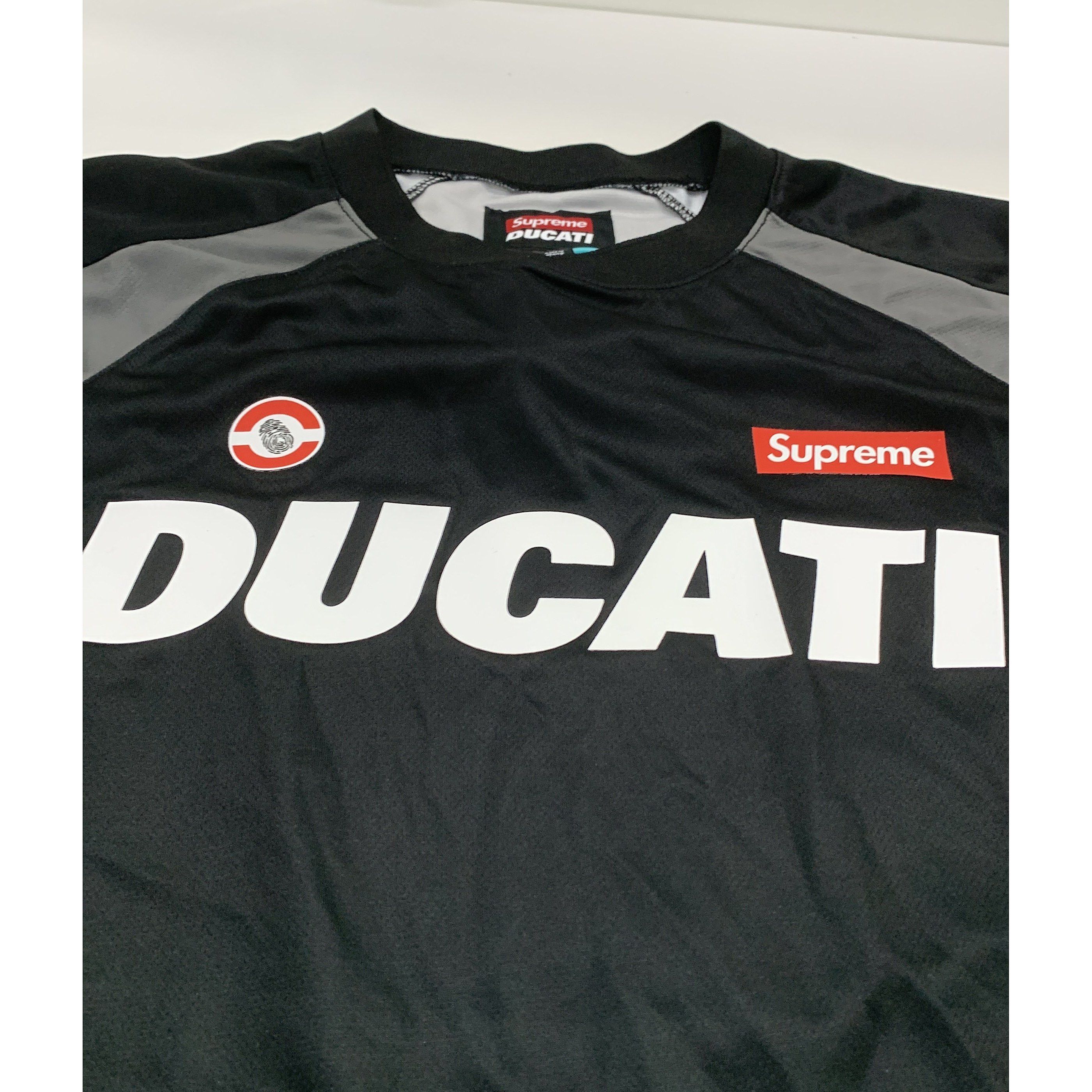 Supreme Supreme x Ducati Logo Soccer Jersey Size M Size US M / EU 48-50 / 2 - 4 Thumbnail