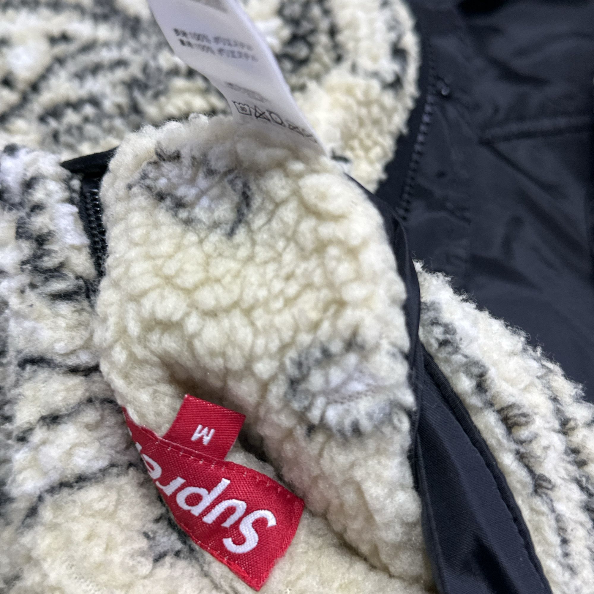 Supreme Supreme Reversible Bandana Fleece Jacket Size M Size US M / EU 48-50 / 2 - 6 Thumbnail