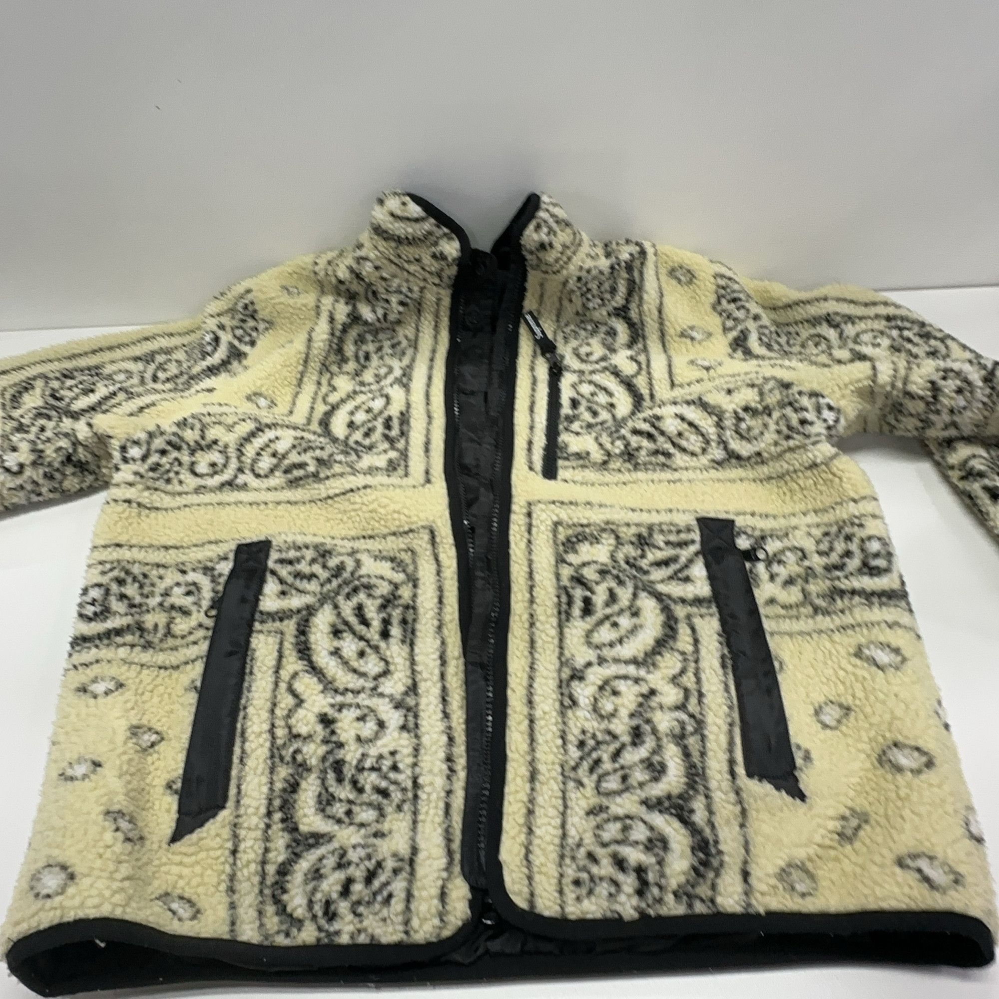 Supreme Supreme Reversible Bandana Fleece Jacket Size M Size US M / EU 48-50 / 2 - 8 Thumbnail