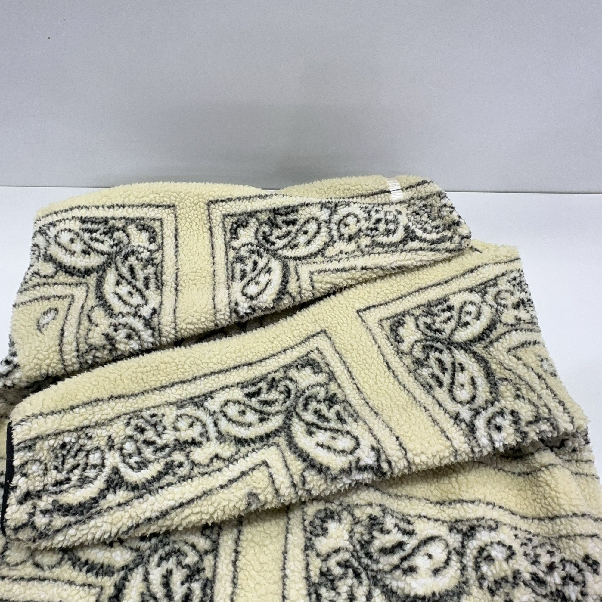 Supreme Supreme Reversible Bandana Fleece Jacket Size M Size US M / EU 48-50 / 2 - 11 Thumbnail
