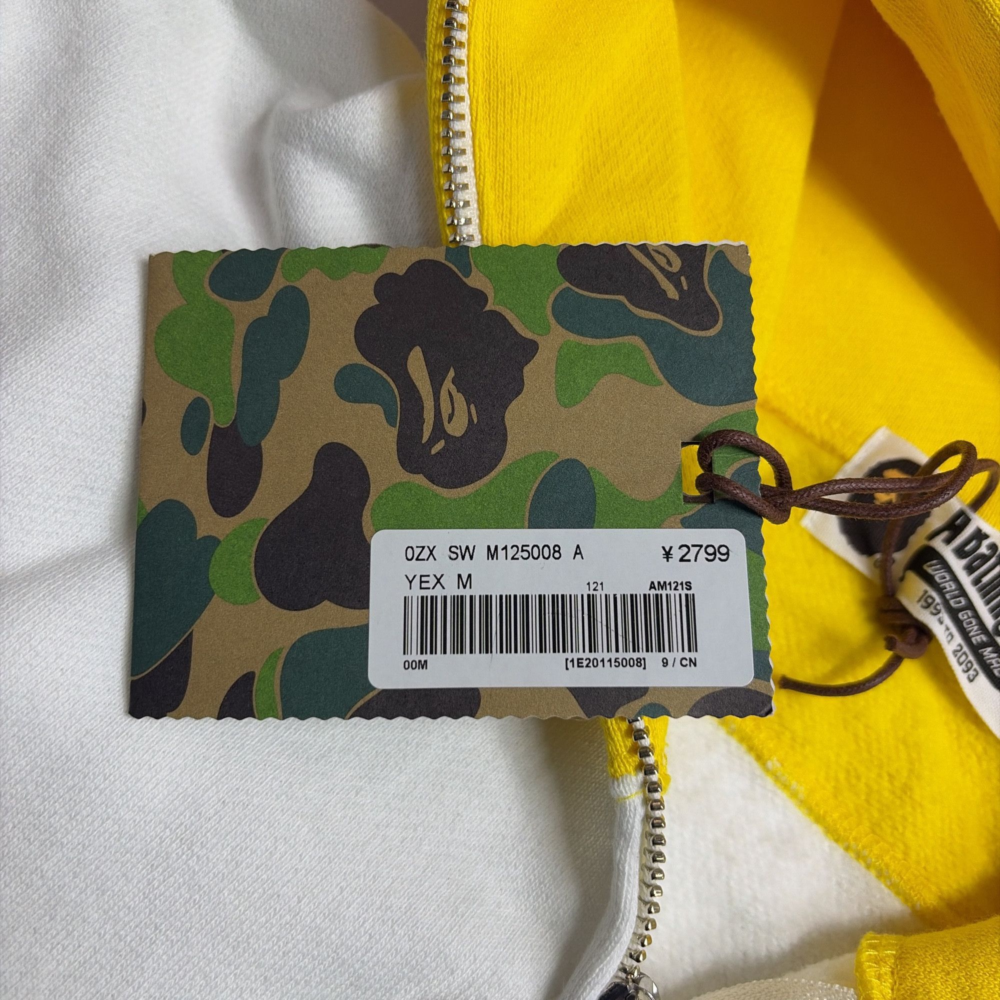 Bape A BATHING APE Lukewarm Water Hoodie Size M Size US M / EU 48-50 / 2 - 6 Thumbnail