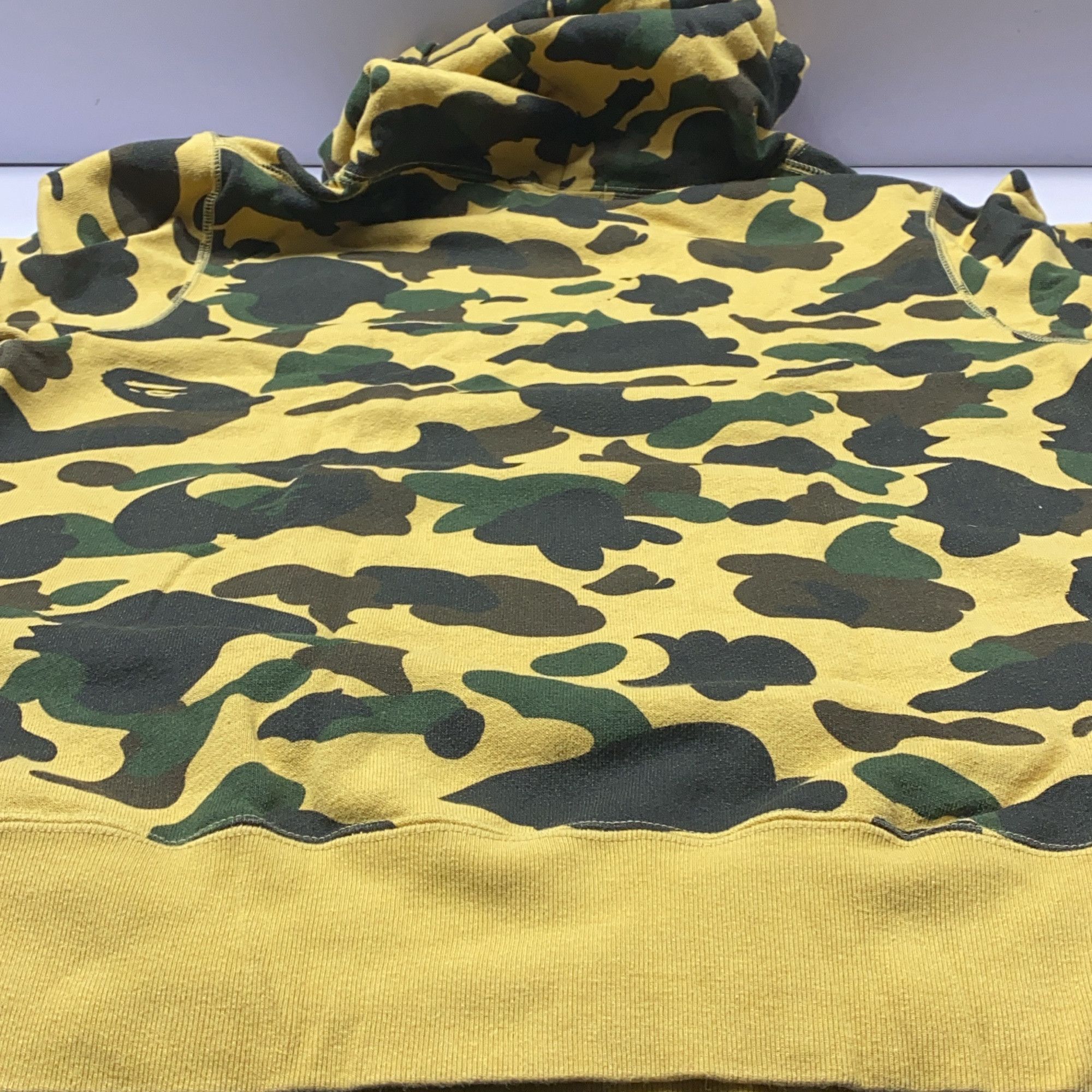 Bape A Bathing Ape Yellow Camo Hoodie Size M Size US M / EU 48-50 / 2 - 11 Thumbnail