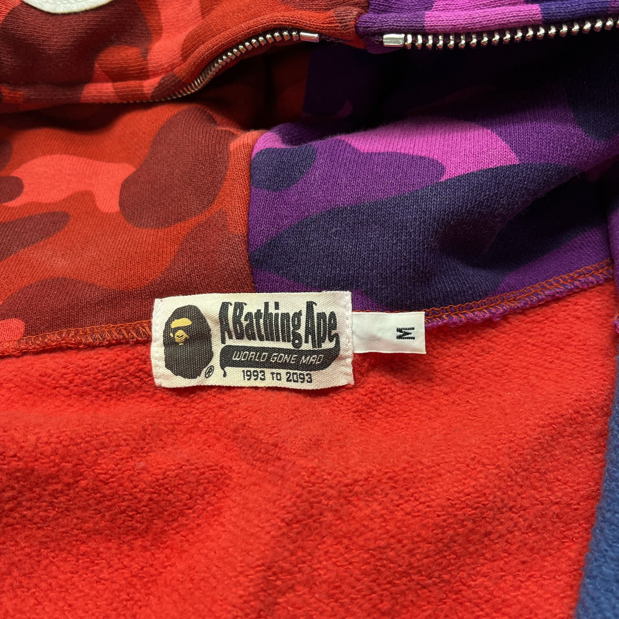 Bape A Bathing Ape Multi-Color Shark Hoodie Size M Size US M / EU 48-50 / 2 - 3 Thumbnail