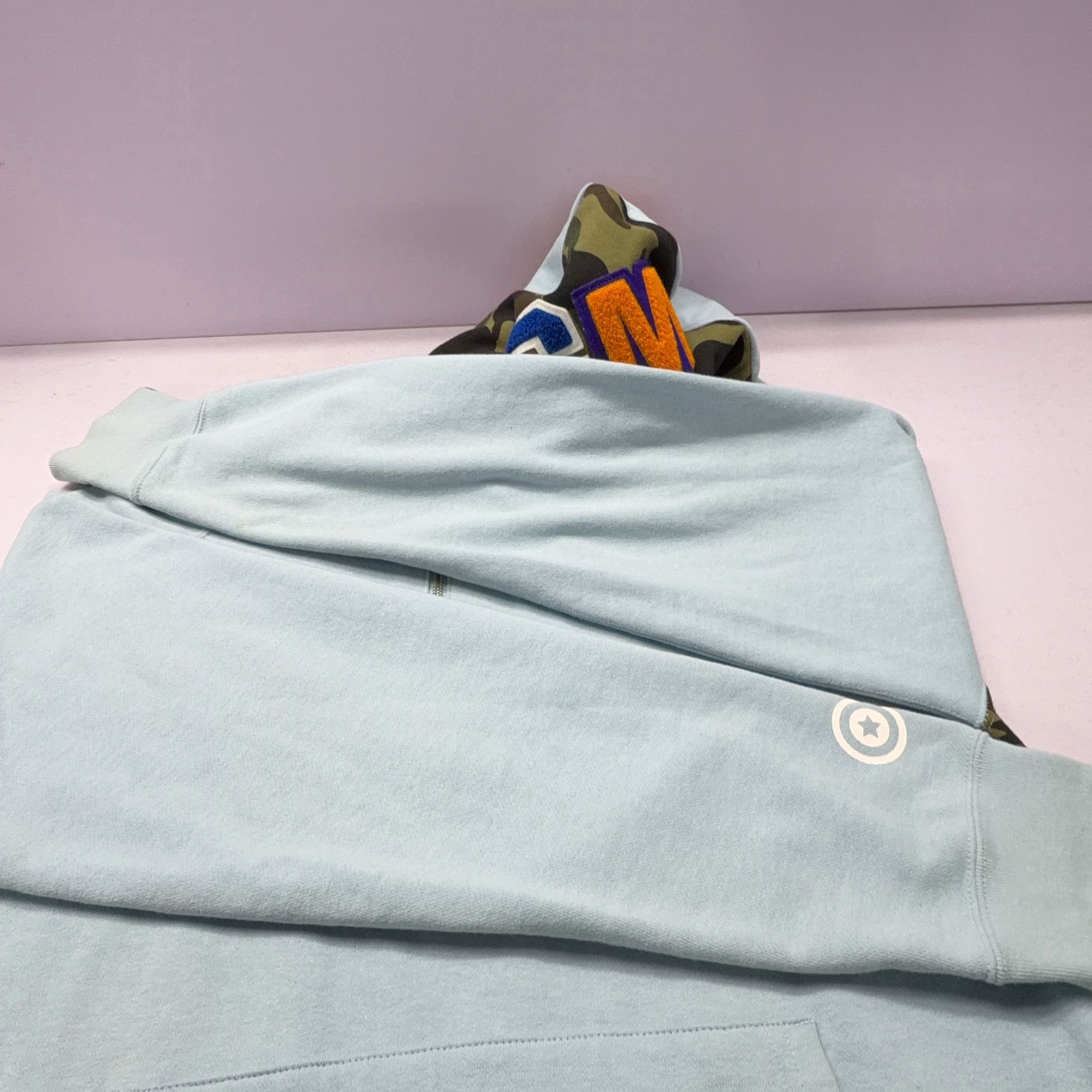 Bape A Bathing Ape Shark Camo Hoodie XL Size US XL / EU 56 / 4 - 8 Thumbnail