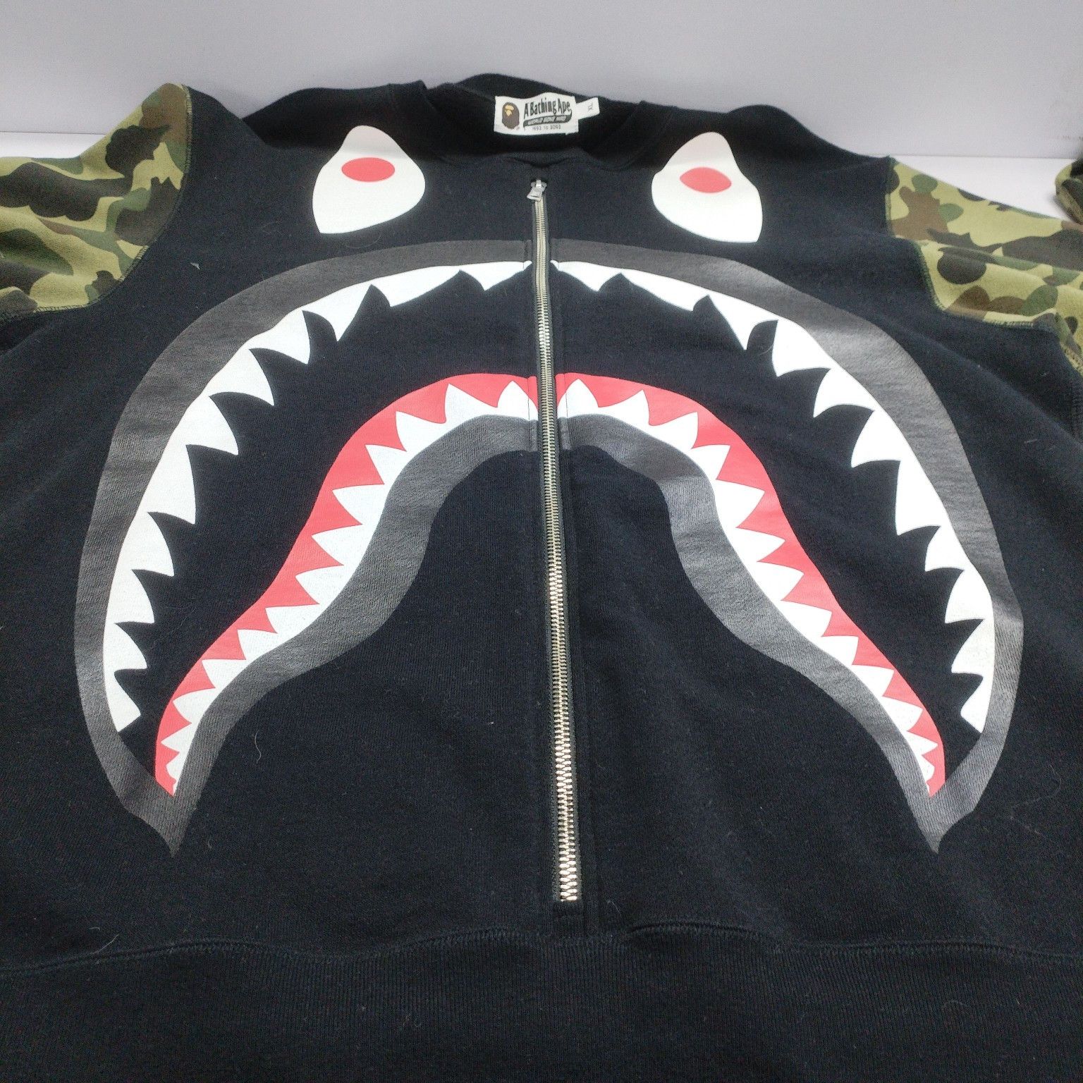 Bape A Bathing Ape Camo Sleeve Shark Sweatshirt XL Size US XL / EU 56 / 4 - 9 Thumbnail
