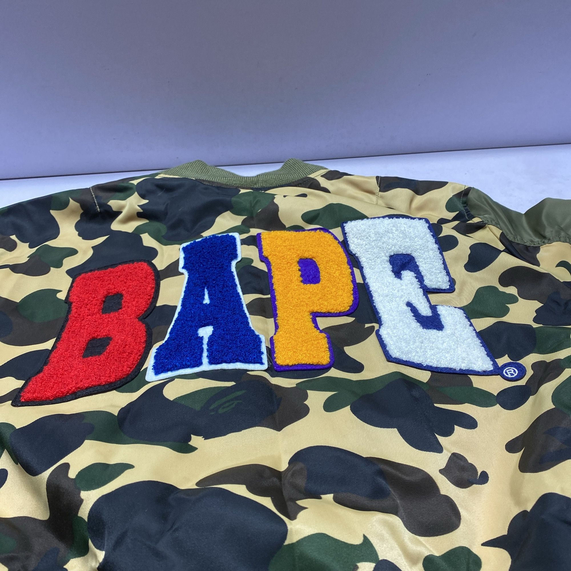 Bape A Bathing Ape Camo Logo Bomber Jacket Size M Size US M / EU 48-50 / 2 - 5 Thumbnail