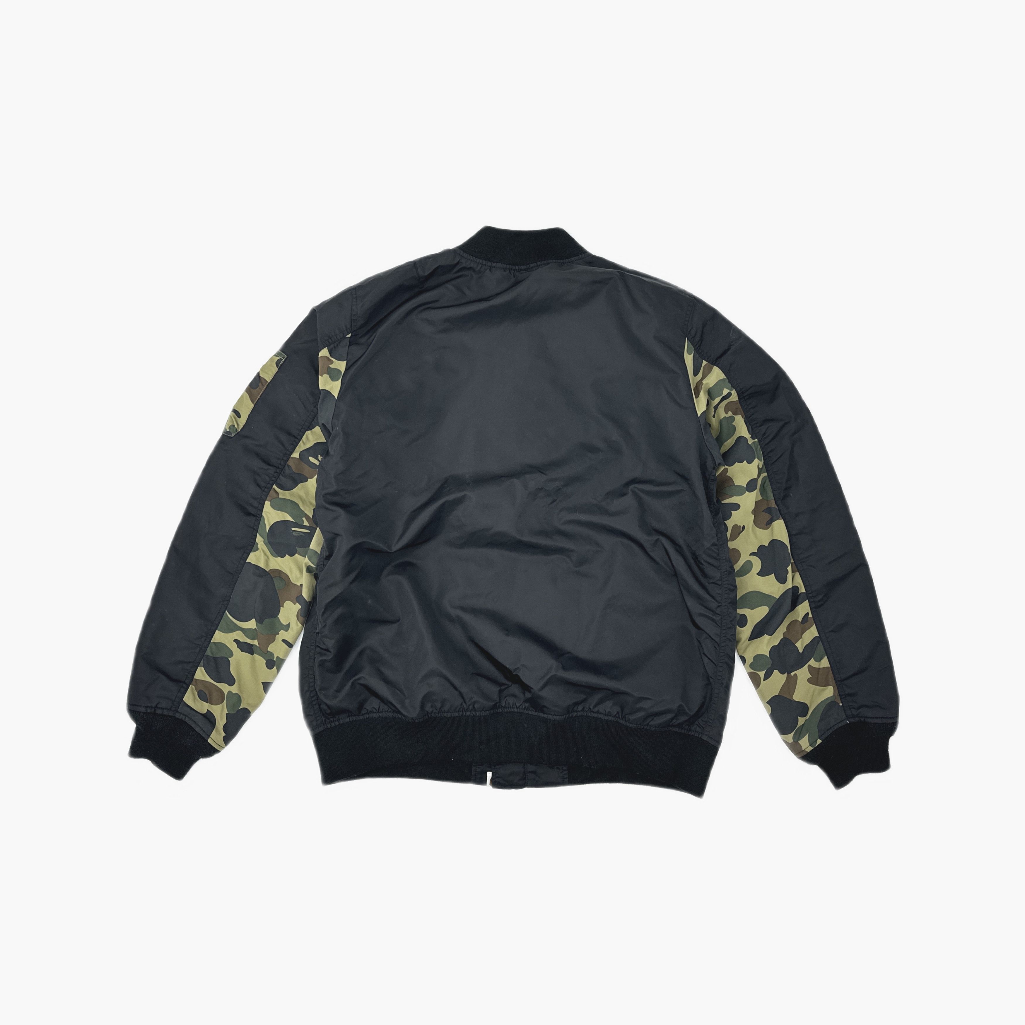 Bape A BATHING APE Camo Accent Bomber Jacket Size XXL Size US XXL / EU 58 / 5 - 2 Thumbnail