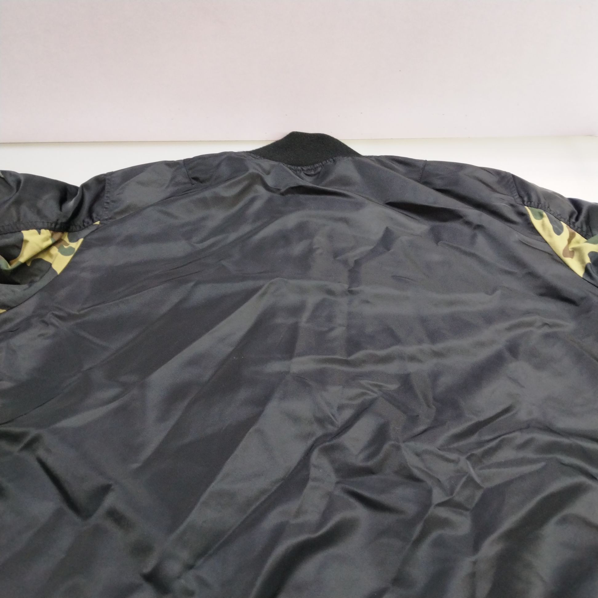 Bape A BATHING APE Camo Accent Bomber Jacket Size XXL Size US XXL / EU 58 / 5 - 12 Thumbnail