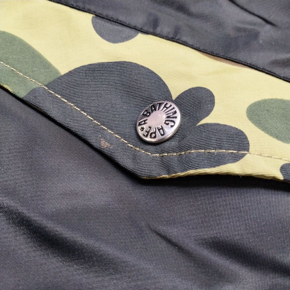Bape A BATHING APE Camo Accent Bomber Jacket Size XXL Size US XXL / EU 58 / 5 - 8 Thumbnail