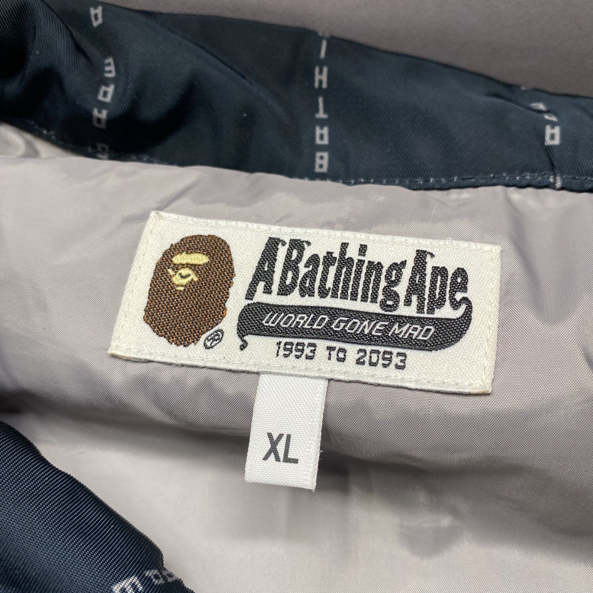 Bape A Bathing Ape Pinstripe Logo Coach Jacket XL Size US XL / EU 56 / 4 - 3 Thumbnail