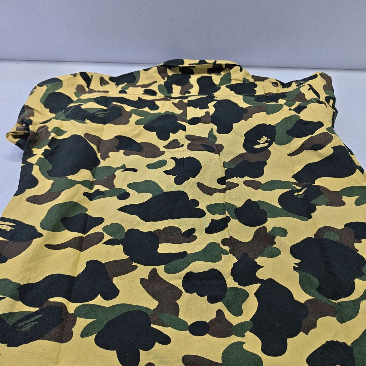 Bape A Bathing Ape Camo Logo Button Up Shirt Size L Size US L / EU 52-54 / 3 - 5 Thumbnail