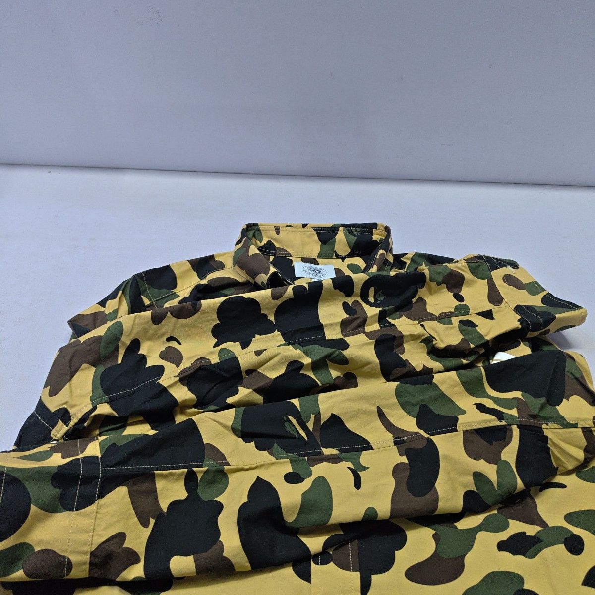 Bape A Bathing Ape Camo Logo Button Up Shirt Size L Size US L / EU 52-54 / 3 - 7 Thumbnail
