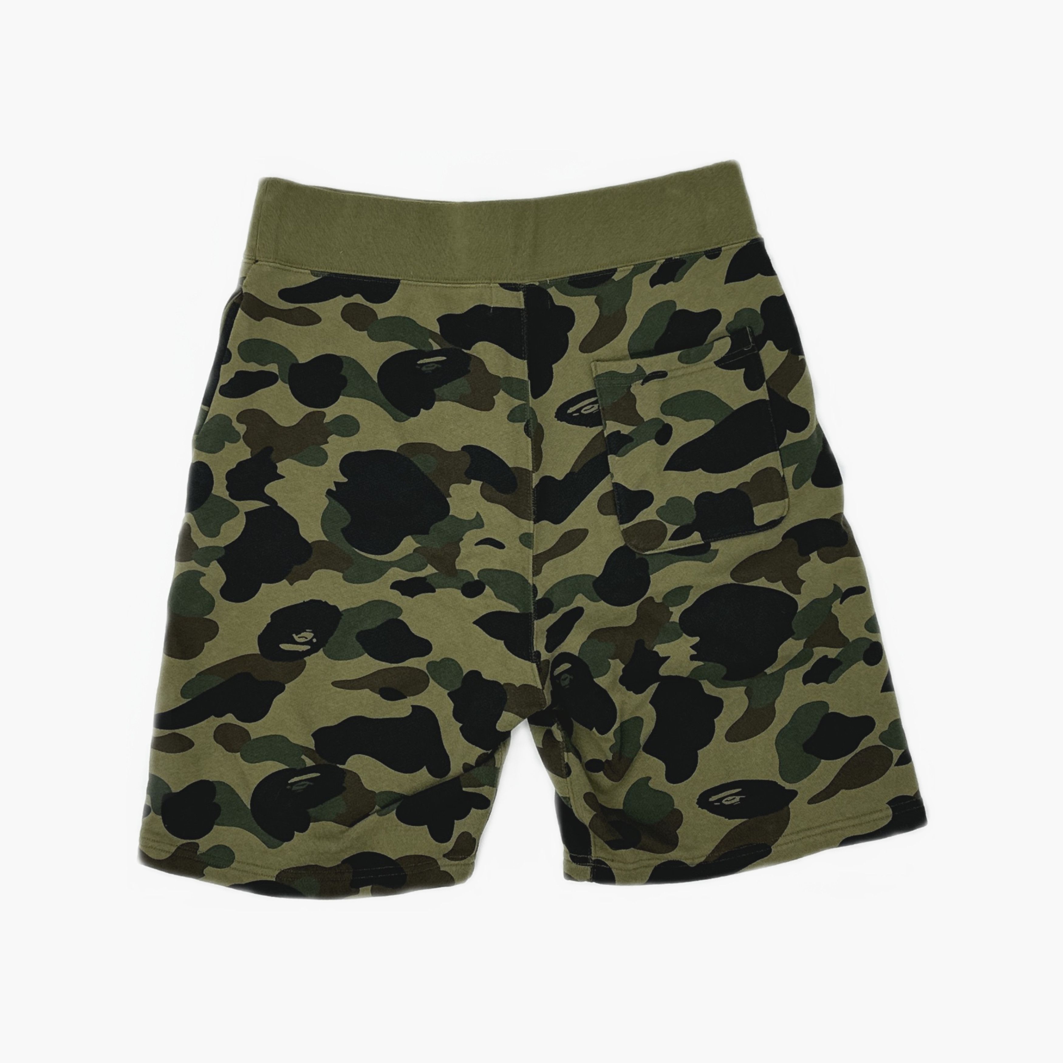 Bape A Bathing Ape Shark Camo Shorts Size L Size US 34 / EU 50 - 2 Thumbnail