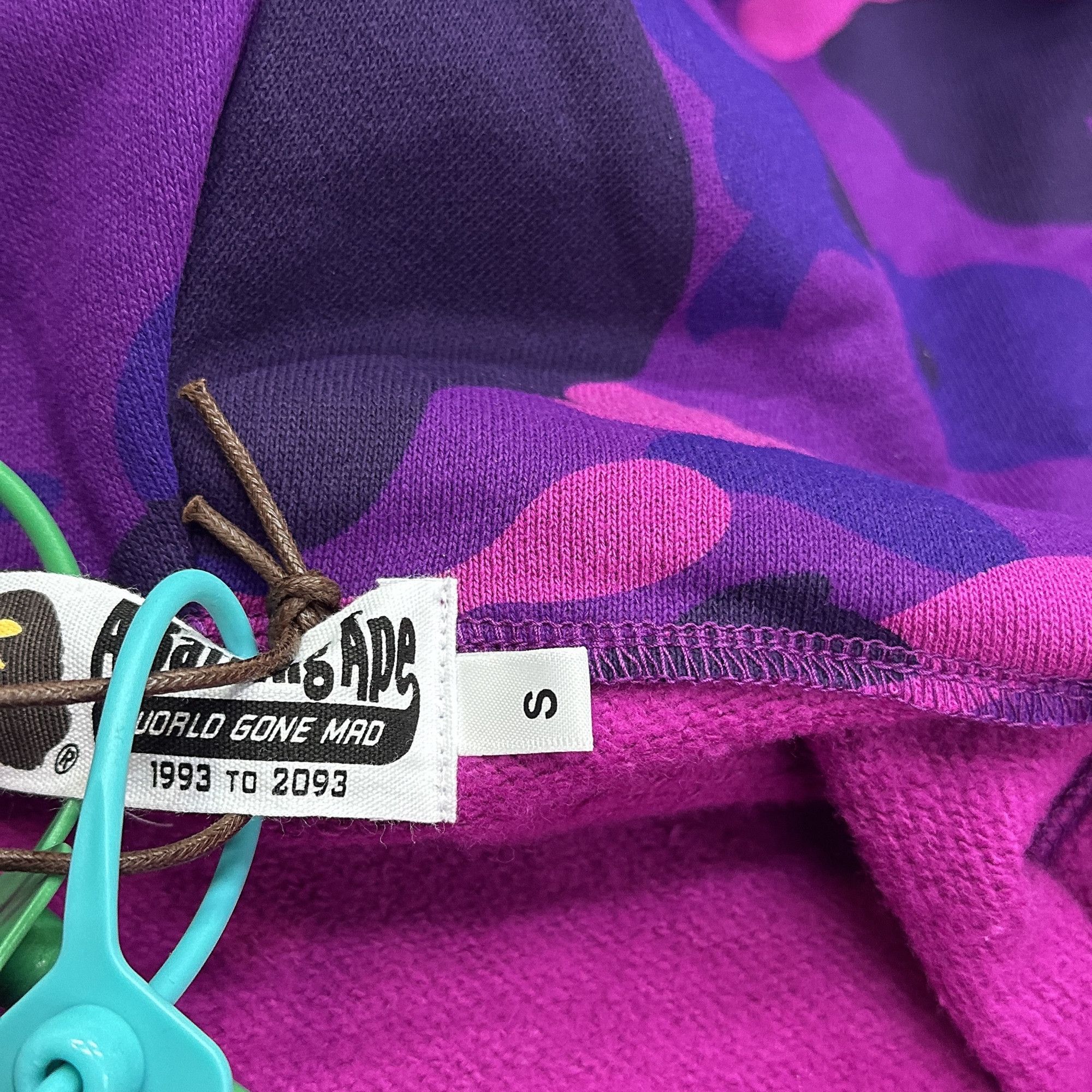 Bape A Bathing Ape Camo Shark Full Zip Hoodie Size S Size US S / EU 44-46 / 1 - 2 Thumbnail
