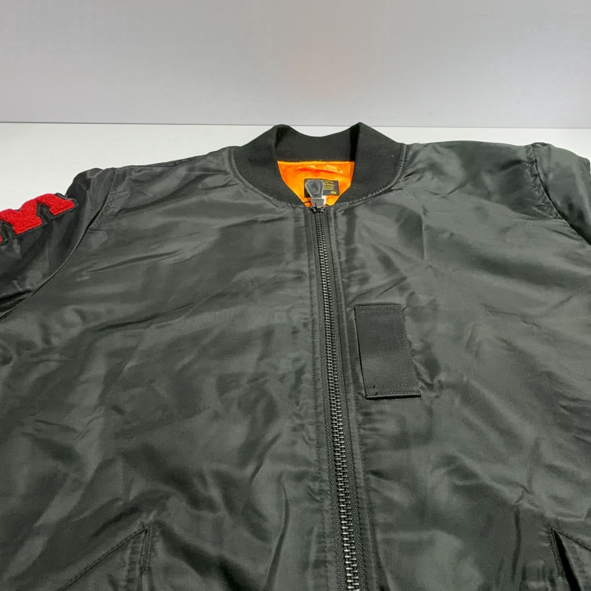 Bape A BATHING APE Shark Graphic Bomber Jacket XL Size US XL / EU 56 / 4 - 15 Thumbnail