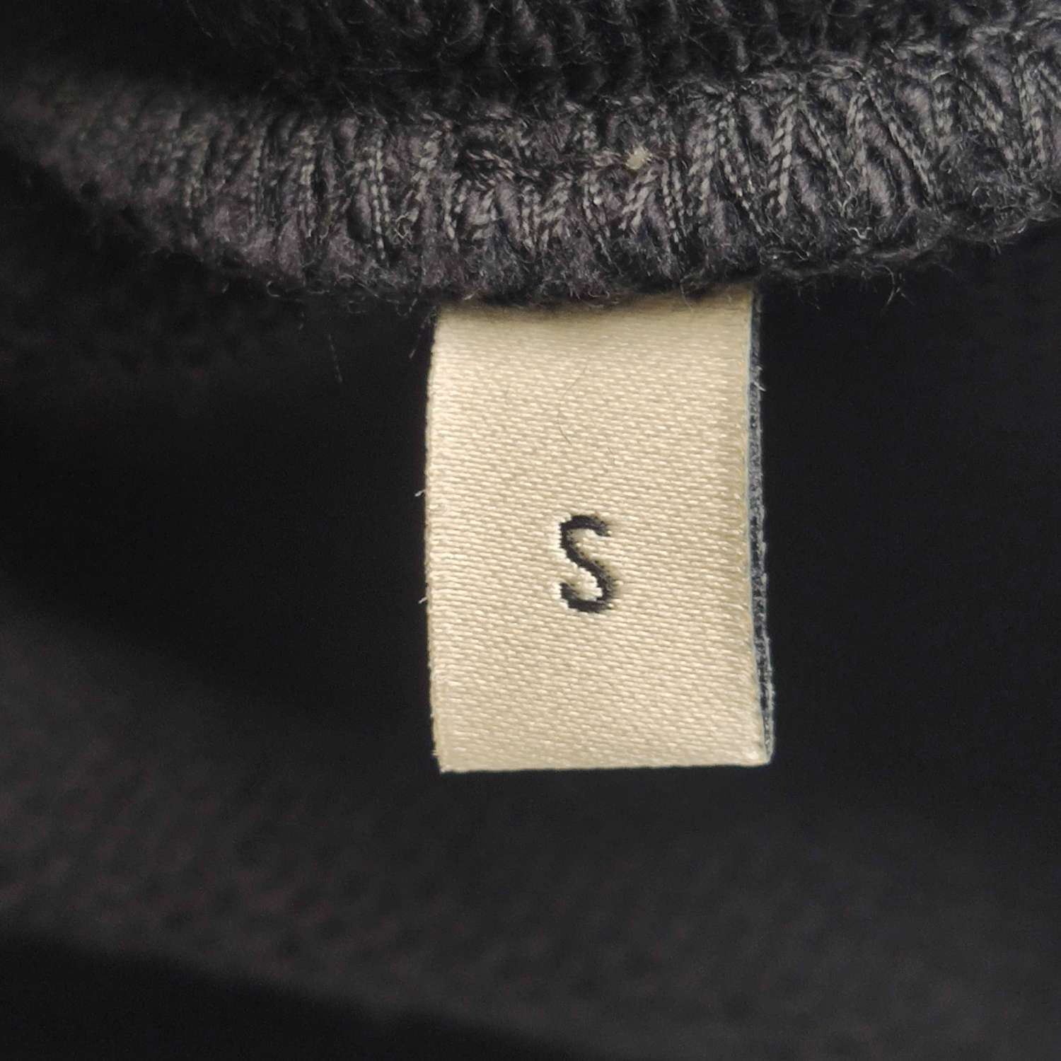 Gucci Gucci Men s Sweatshirts Hoodies Size US S / EU 44-46 / 1 - 9 Thumbnail