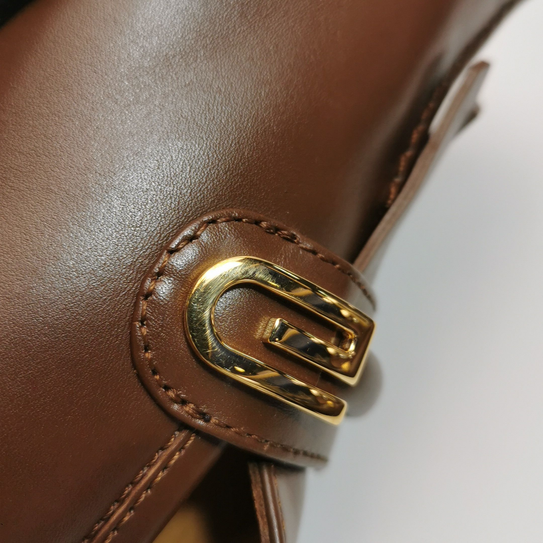 Gucci Gucci Men 9 Leather Size US 9 / EU 42 - 8 Thumbnail
