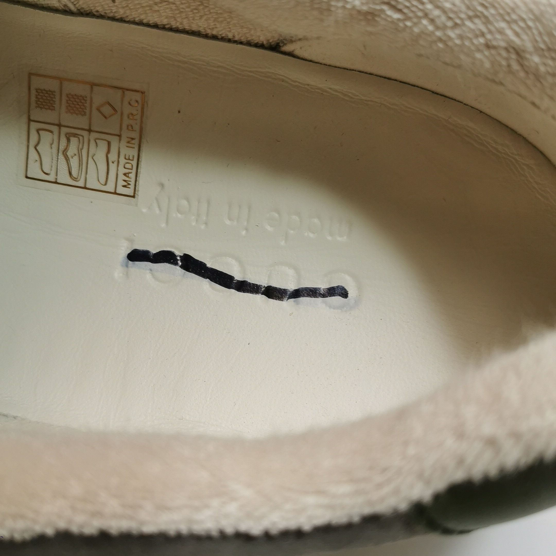 Gucci Gucci Men 6.5 Lowtop Sneakers Size US 6.5 / EU 39-40 - 7 Thumbnail