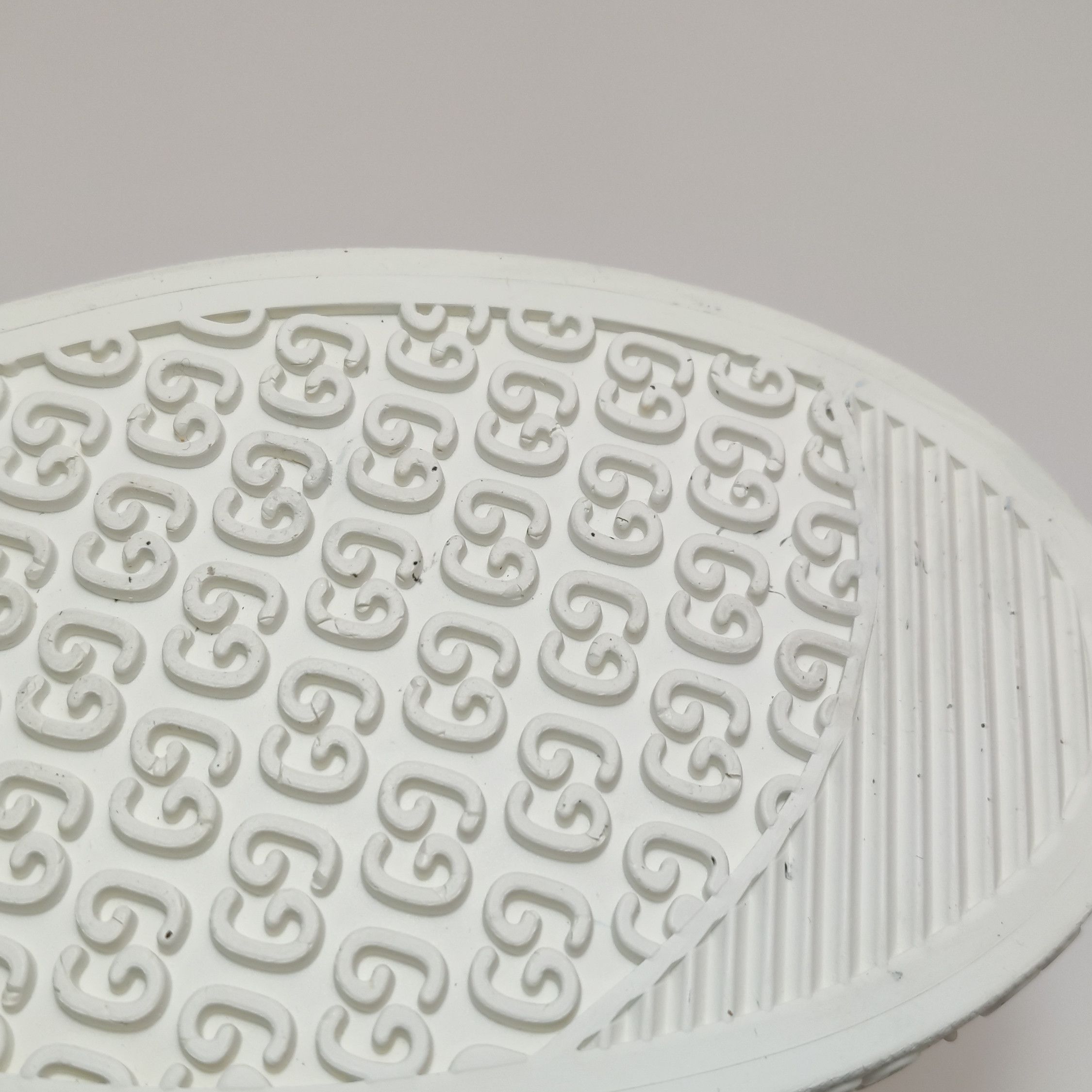Gucci Gucci Men 7 Lowtop Sneakers Size US 7 / EU 40 - 10 Thumbnail