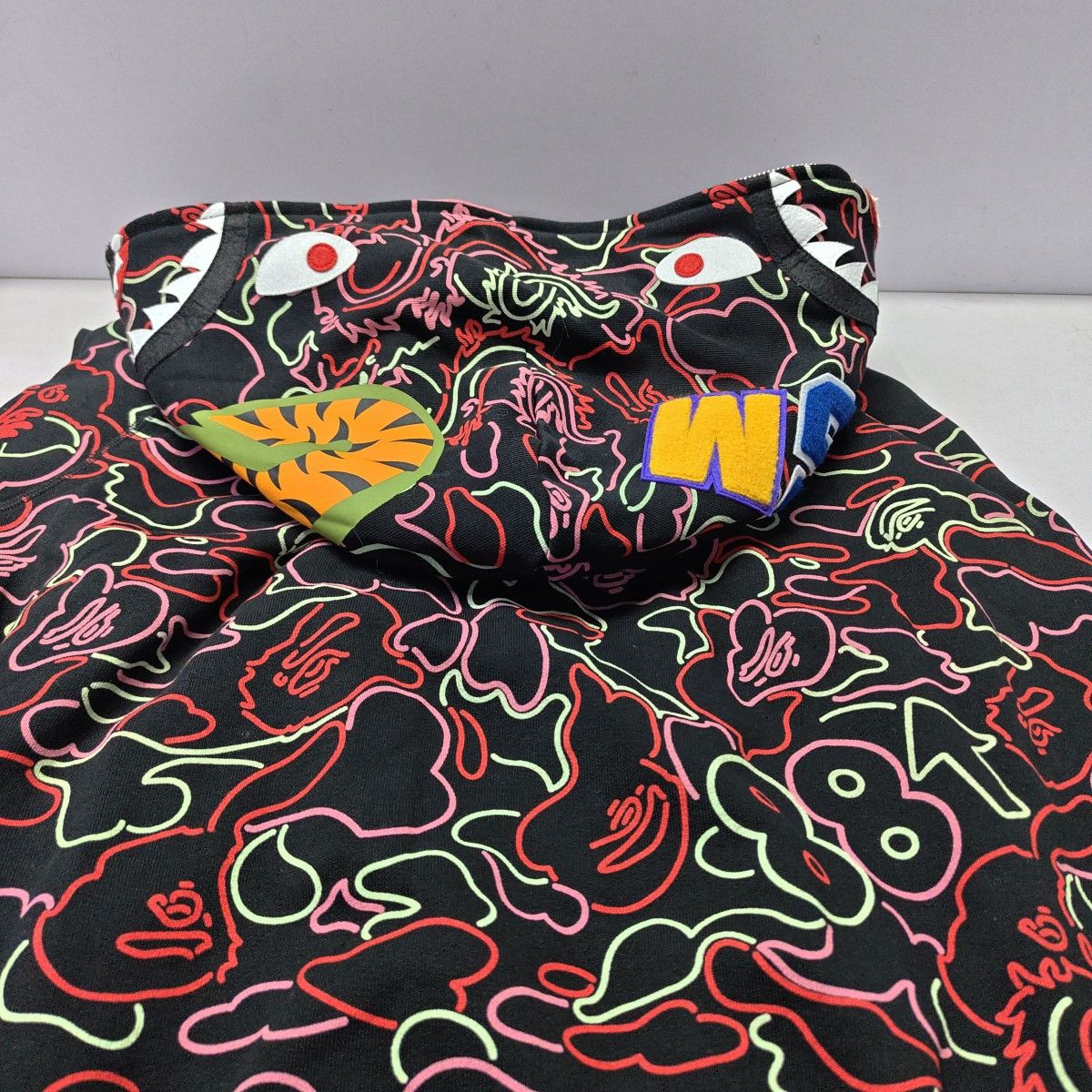 Bape A BATHING APE x 88Rising Shark Hoodie XL Size US XL / EU 56 / 4 - 6 Thumbnail