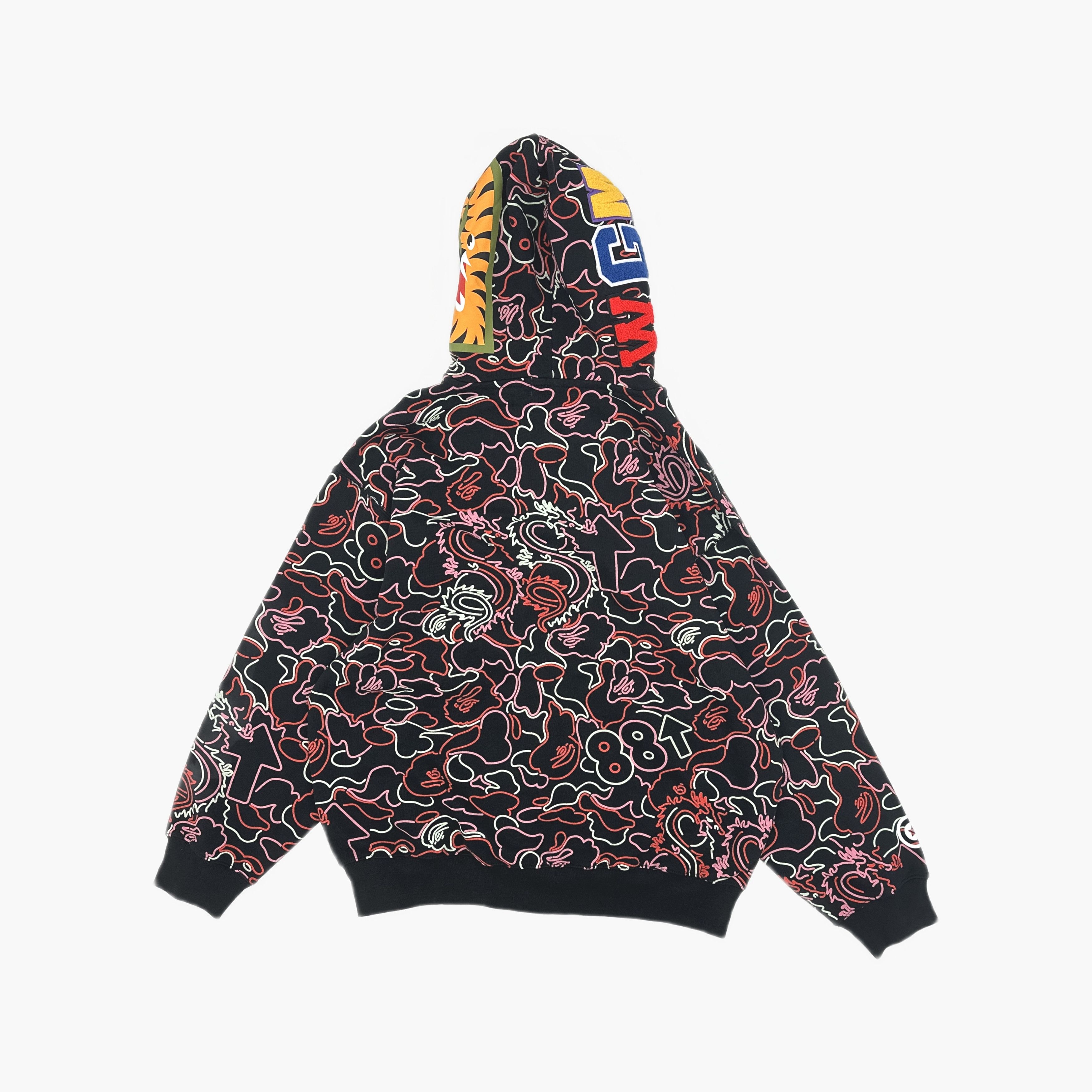 Bape A BATHING APE x 88Rising Shark Hoodie XL Size US XL / EU 56 / 4 - 2 Thumbnail