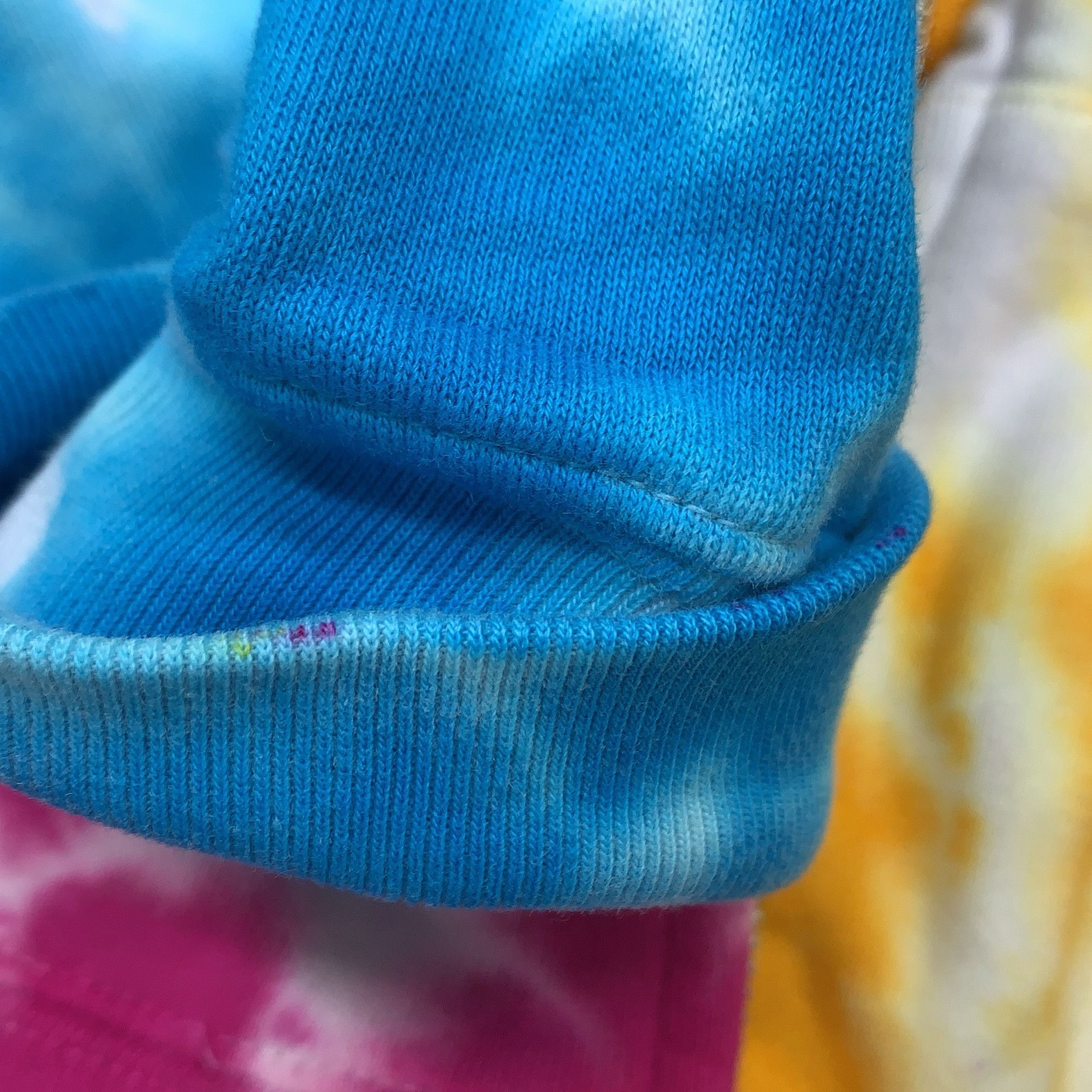 Bape A Bathing Ape Tie Dye Shark Hoodie Size S Size US S / EU 44-46 / 1 - 6 Thumbnail
