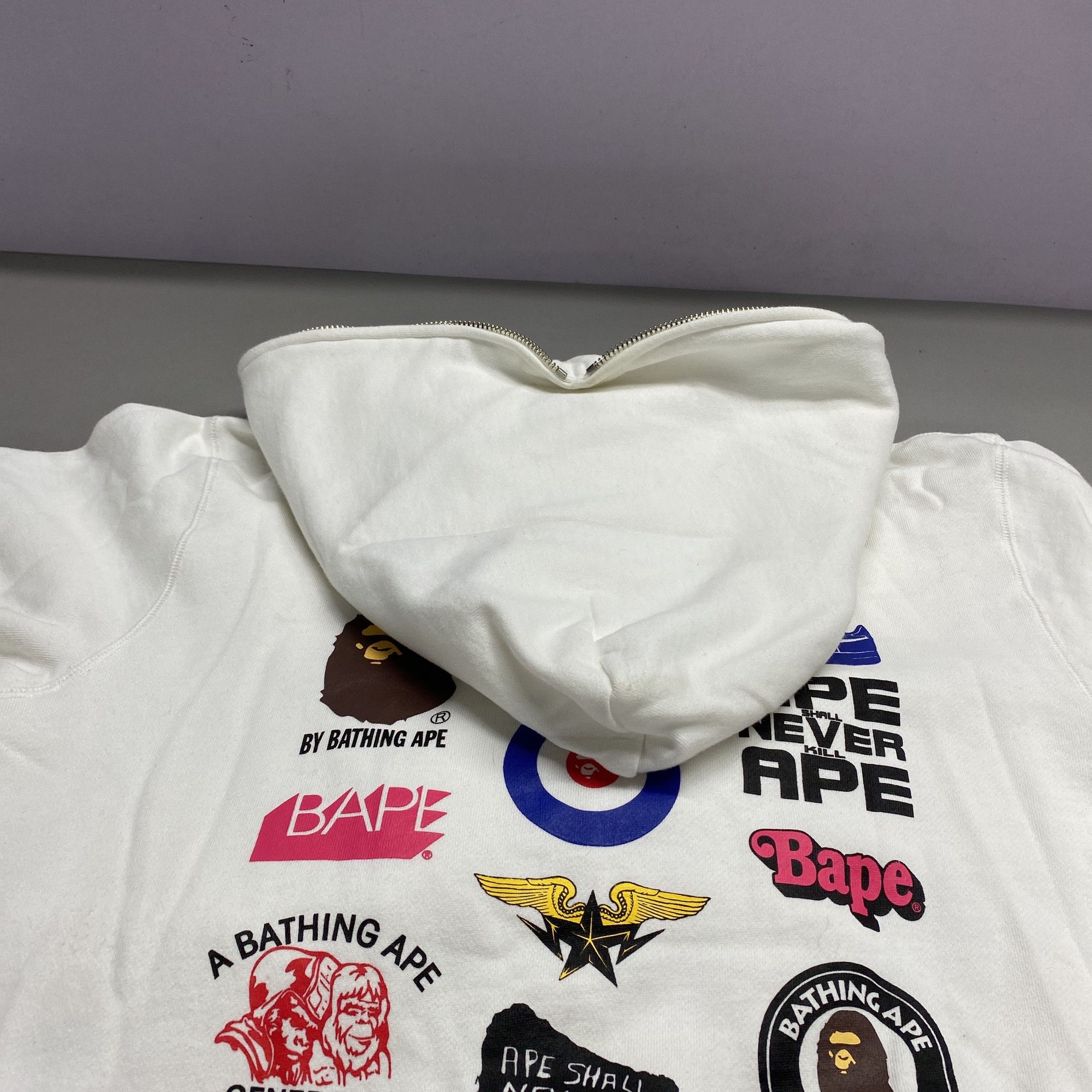 Bape A BATHING APE Multi Graphic Full Zip Hoodie Size M Size US M / EU 48-50 / 2 - 7 Thumbnail