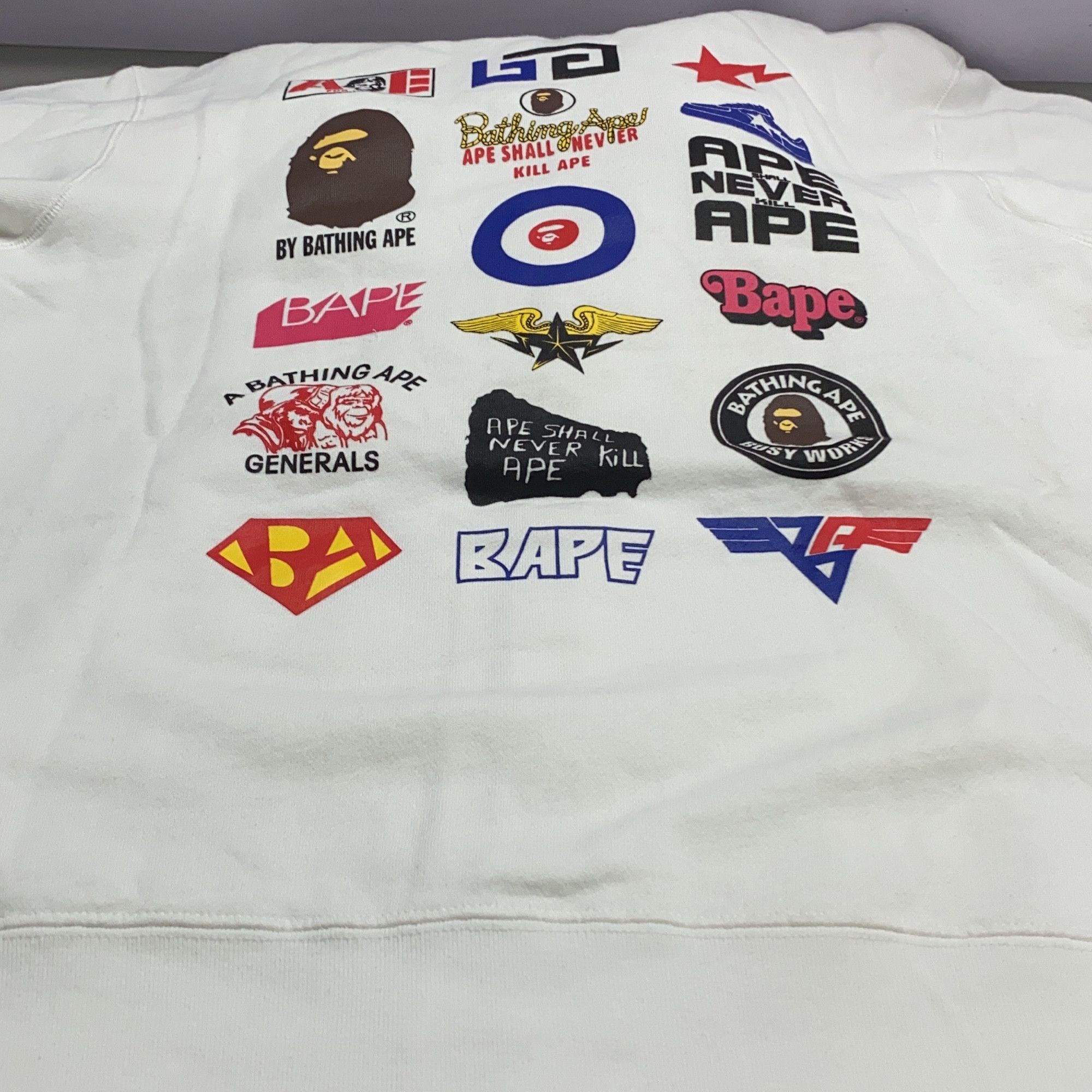 Bape A BATHING APE Multi Graphic Full Zip Hoodie Size M Size US M / EU 48-50 / 2 - 17 Thumbnail