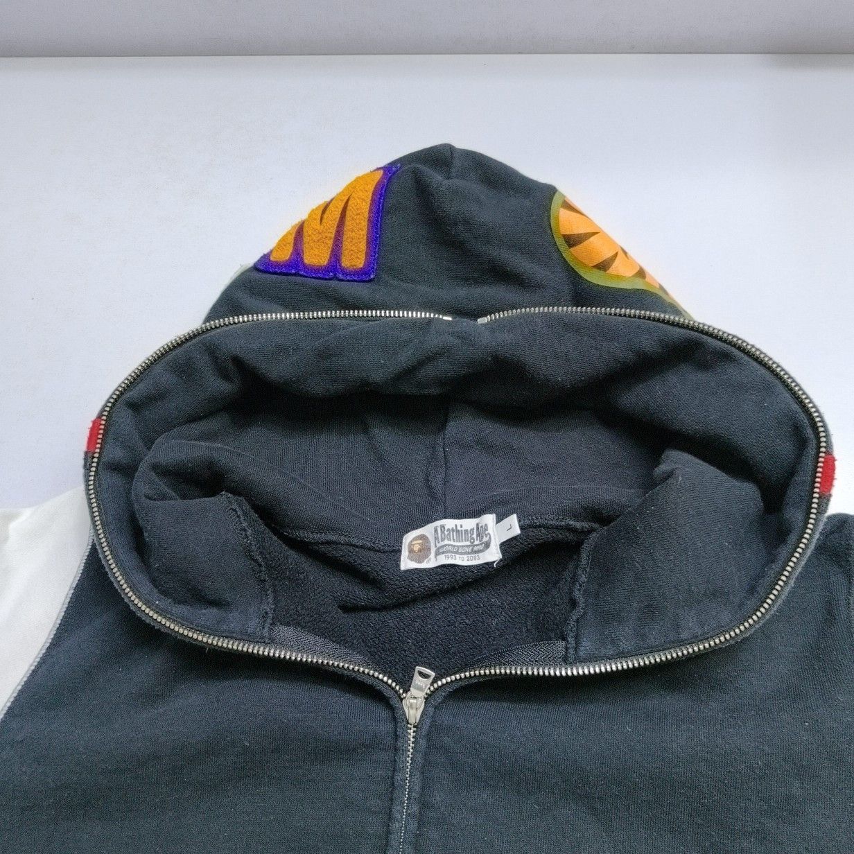Bape BAPE Colorblock Shark Full-Zip Hoodie Size L Size US L / EU 52-54 / 3 - 9 Thumbnail