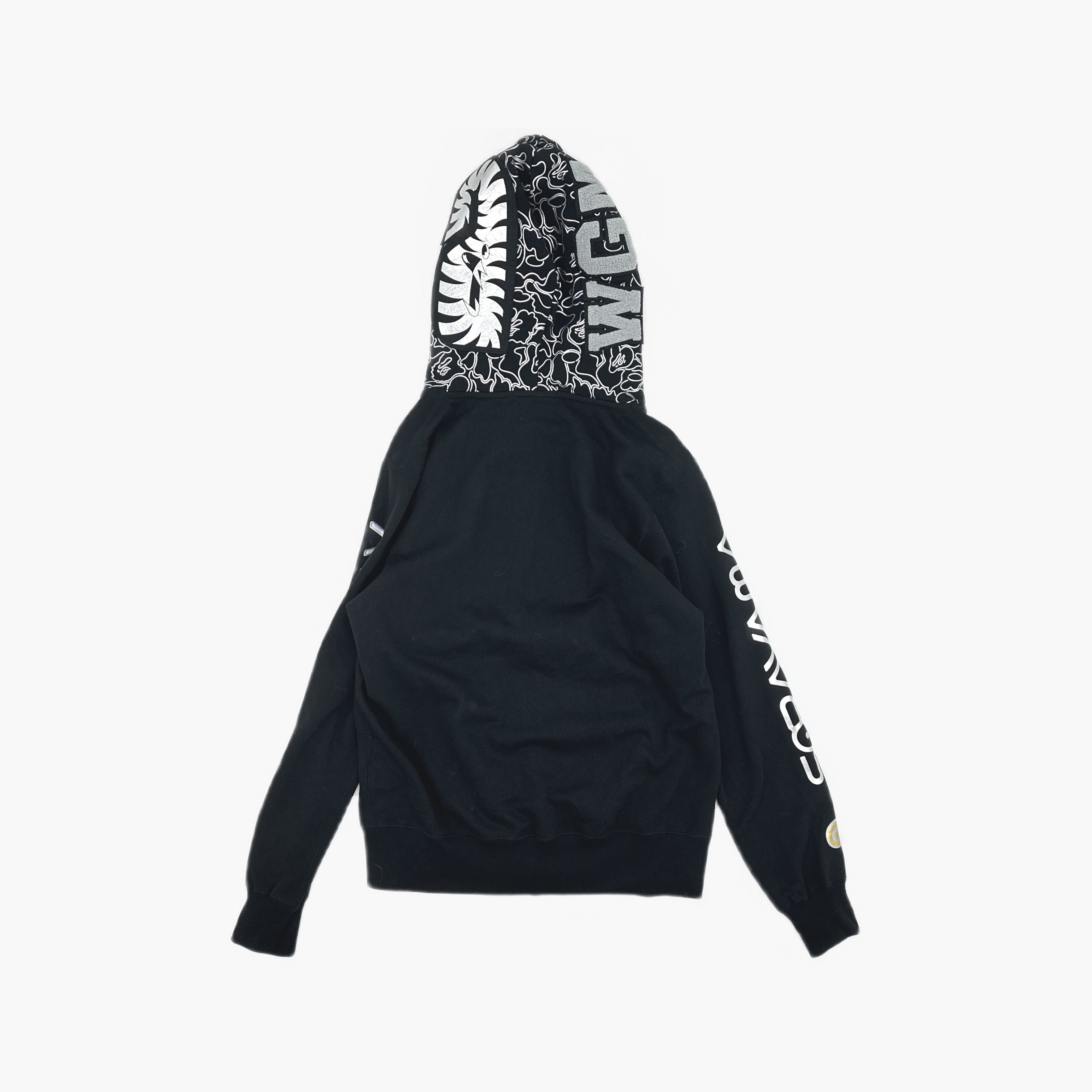 Bape A Bathing Ape x Hajime Sorayama Shark Hoodie Size M Size US M / EU 48-50 / 2 - 2 Thumbnail
