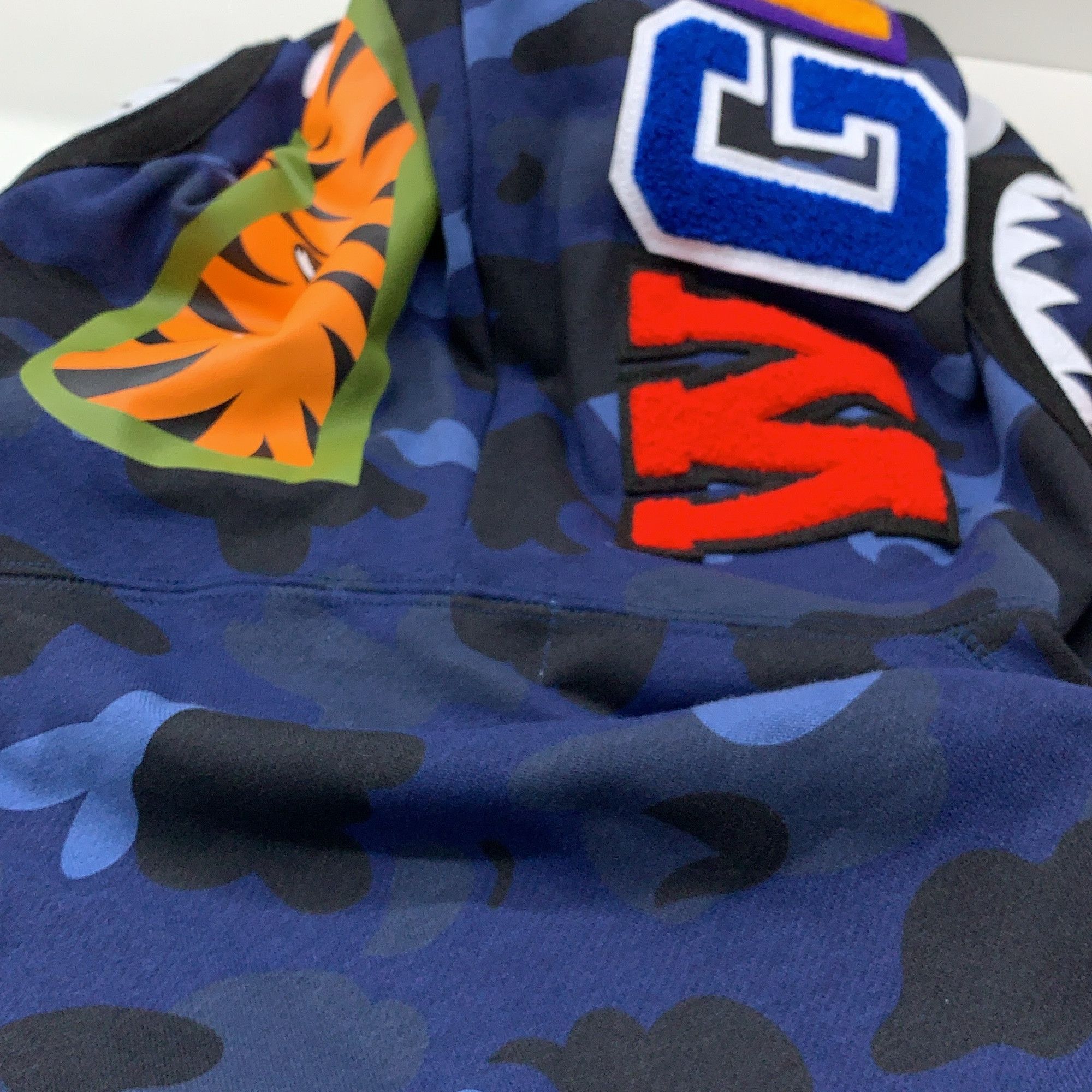 Bape A Bathing Ape Color Camo Shark Full Zip Hoodie Size L Size US L / EU 52-54 / 3 - 4 Thumbnail