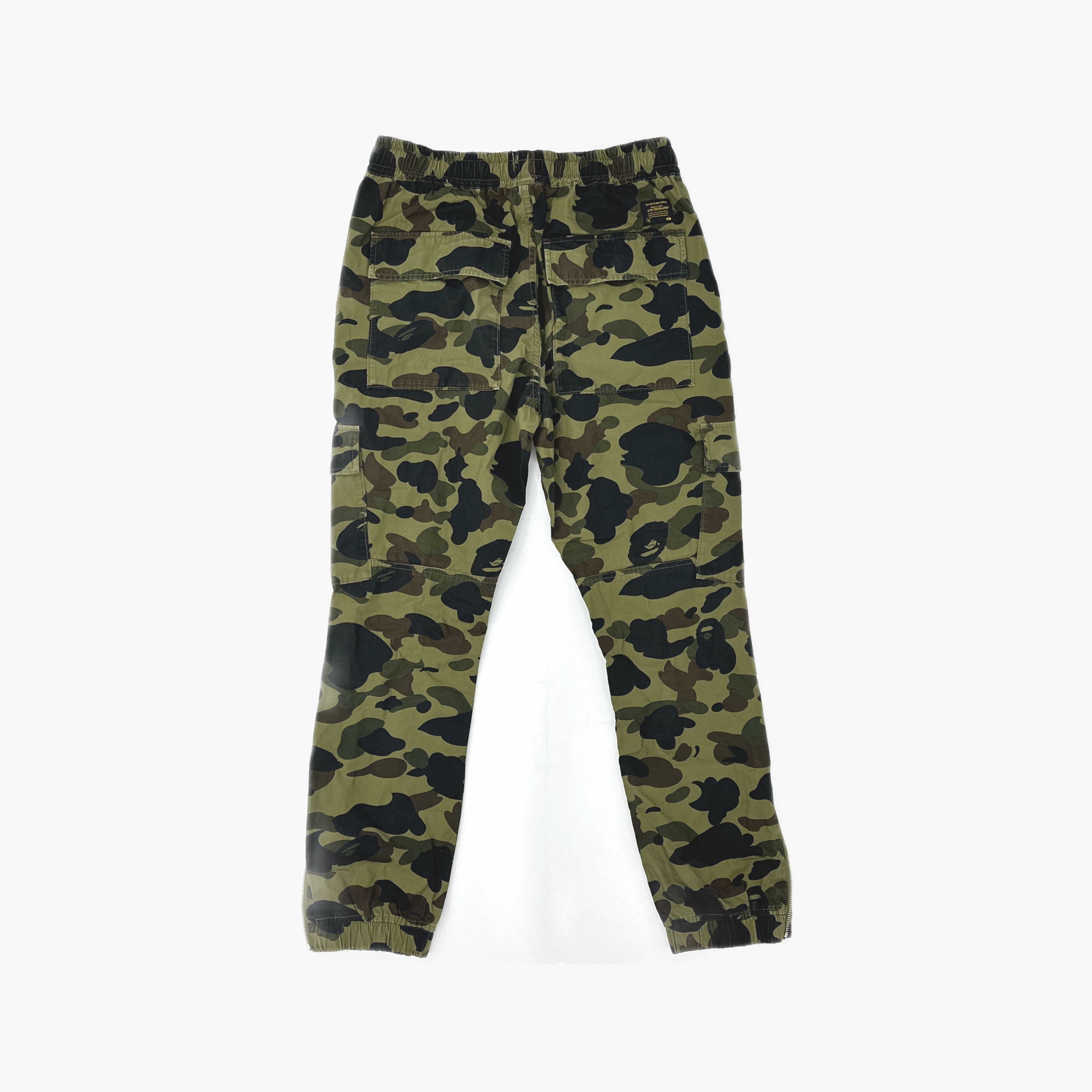 Bape A BATHING APE Camo Cargo Joggers Size M Size US 32 / EU 48 - 2 Thumbnail