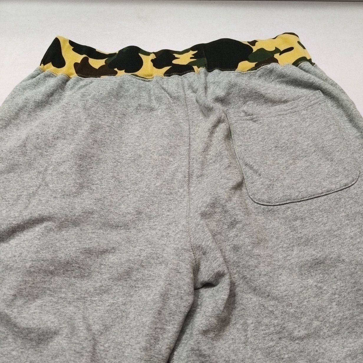 Bape A BATHING APE Camo Waistband Shorts Size L Size US 34 / EU 50 - 5 Thumbnail