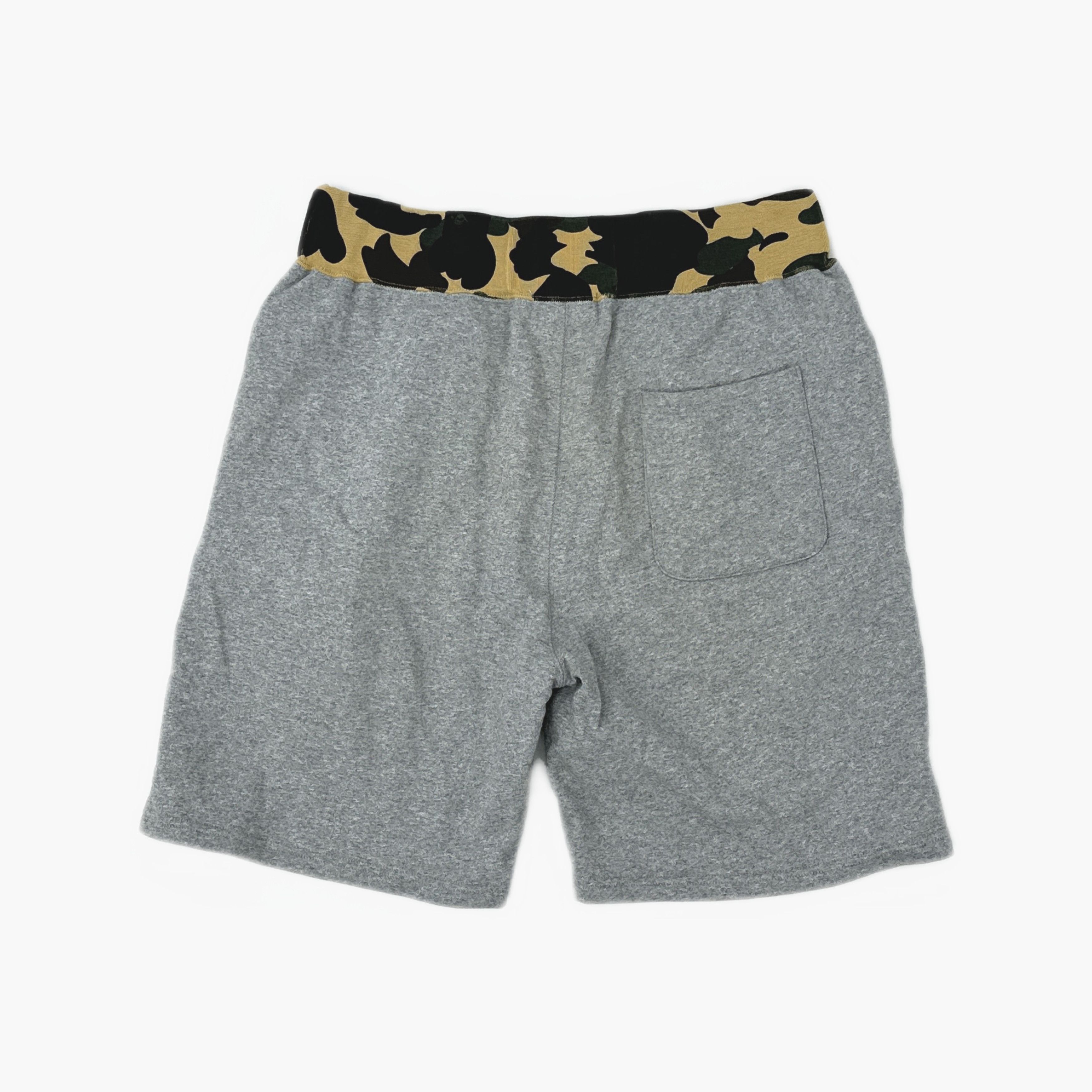 Bape A BATHING APE Camo Waistband Shorts Size L Size US 34 / EU 50 - 2 Thumbnail