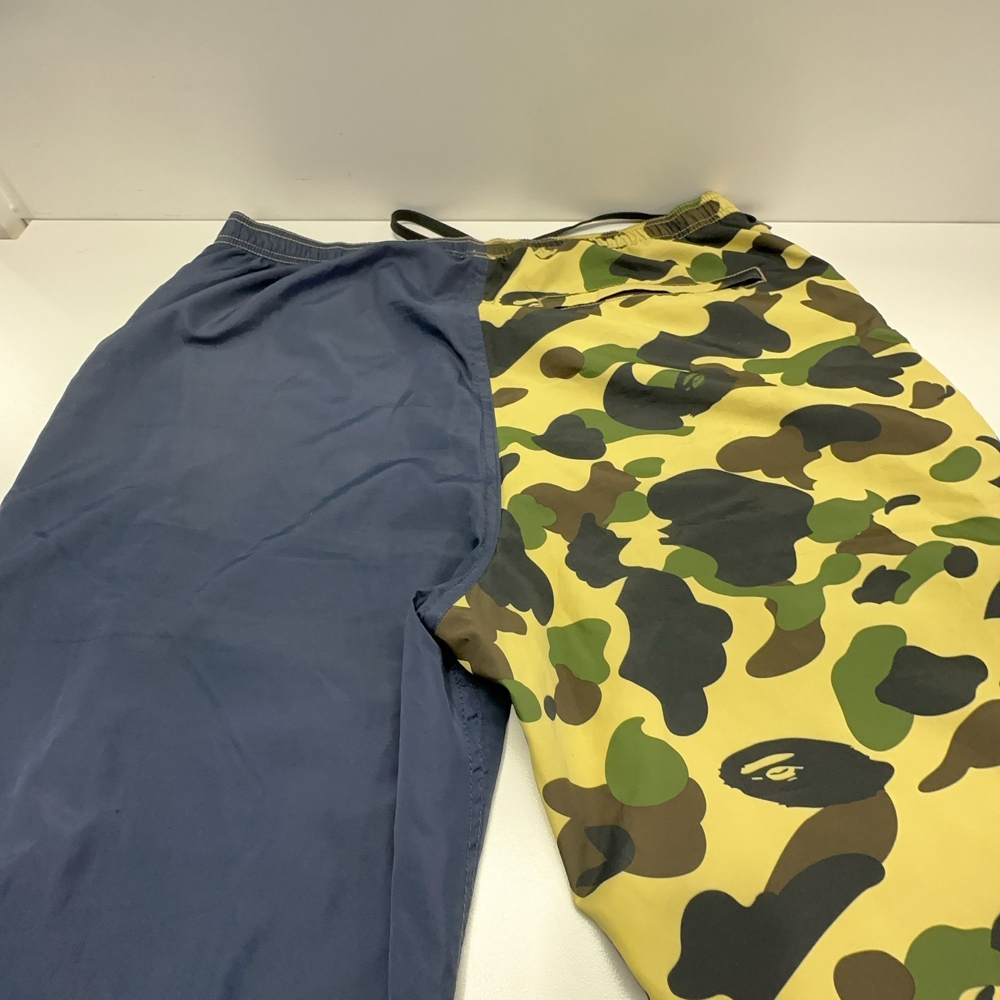 Bape A Bathing Ape Shark Colorblock Shorts XXL Size US 38 / EU 54 - 11 Thumbnail