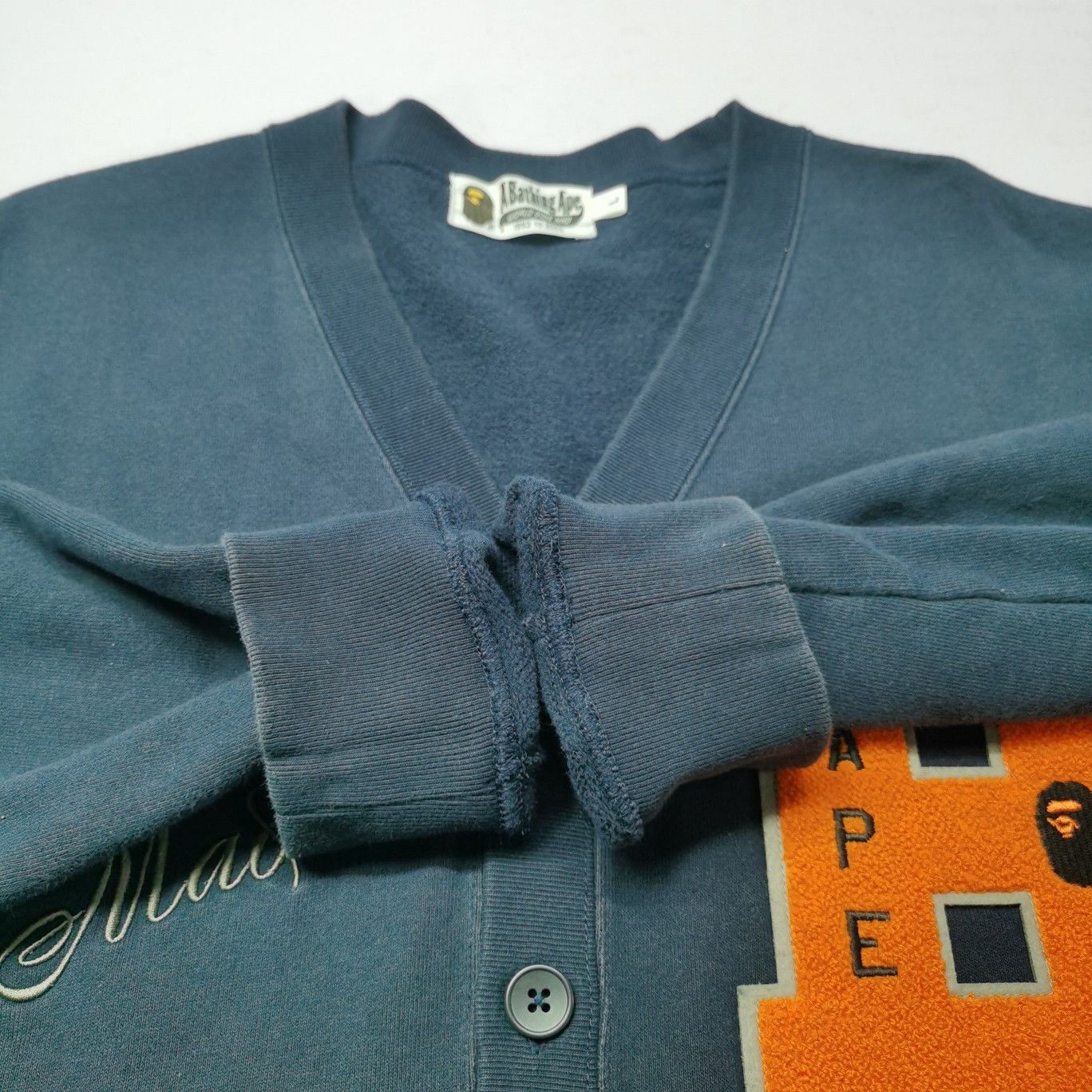 Bape A Bathing Ape World Gone Mad Cardigan Size L Size US L / EU 52-54 / 3 - 10 Thumbnail