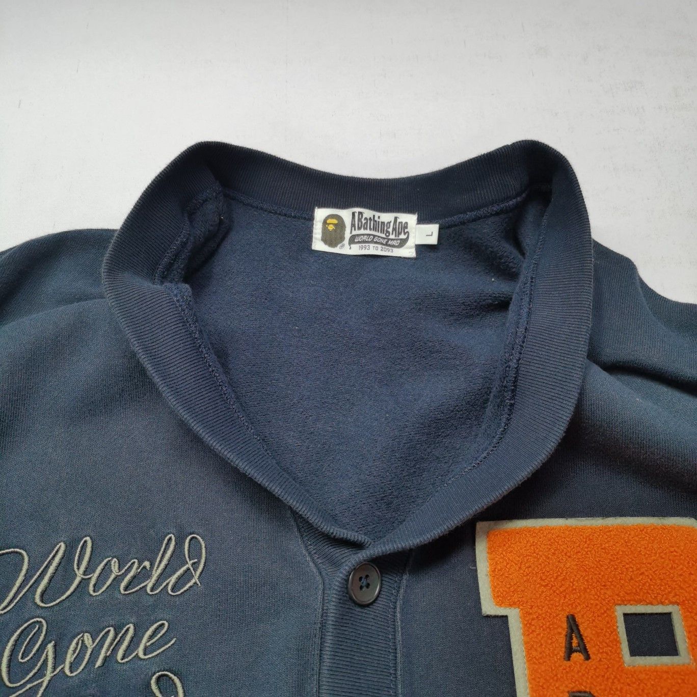 Bape A Bathing Ape World Gone Mad Cardigan Size L Size US L / EU 52-54 / 3 - 7 Thumbnail