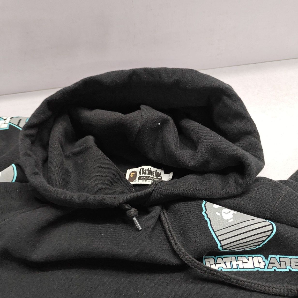 Bape A BATHING APE Ape Head Graphic Hoodie Size S Size US S / EU 44-46 / 1 - 8 Thumbnail